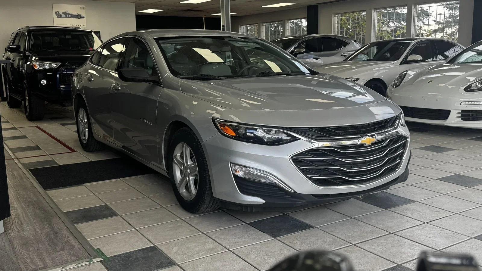 2020 Chevrolet Malibu LS used Sedan thumbnail 3