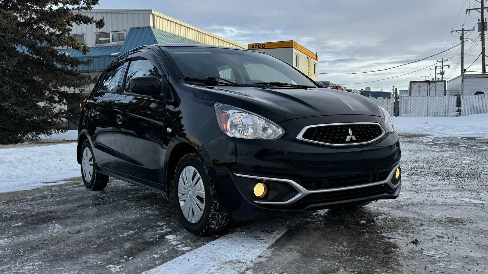 2020 Mitsubishi Mirage ES used Hatchback thumbnail 3