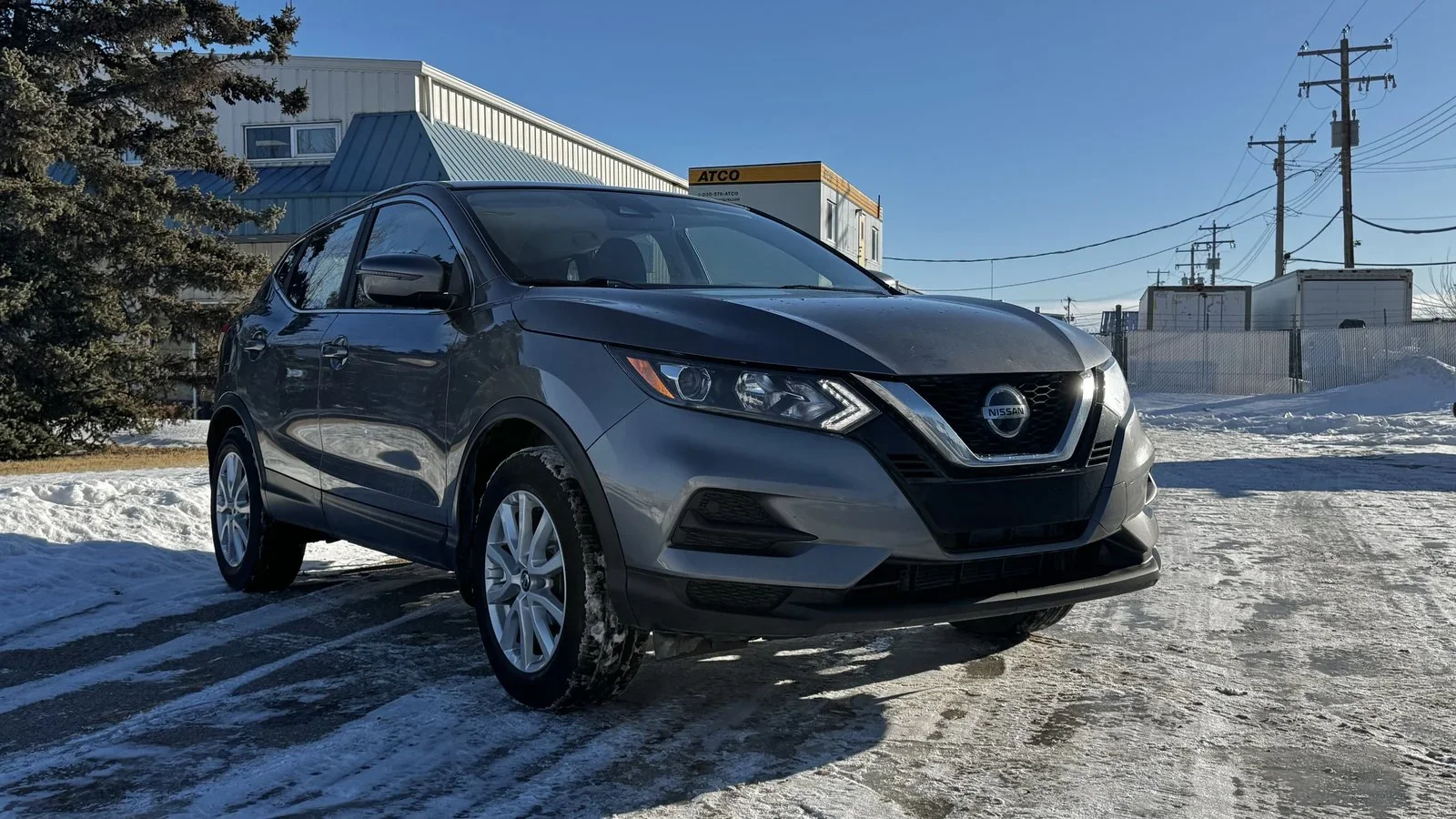 2022 Nissan Qashqai S used SUV thumbnail 3