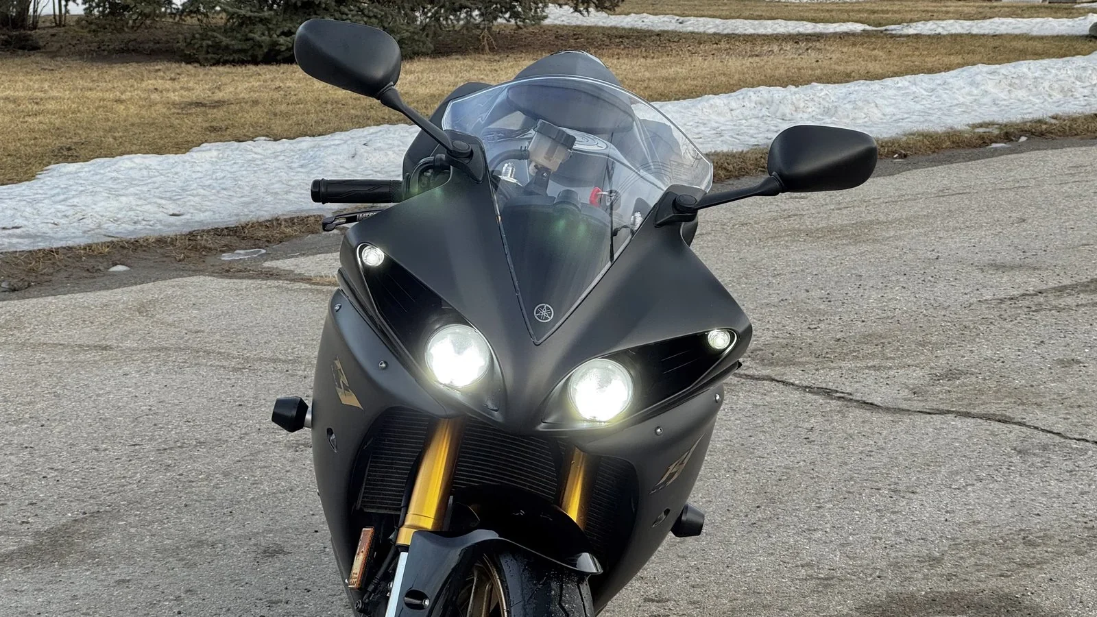 2009 Yamaha YZF-R1 used Motorcycle thumbnail 3