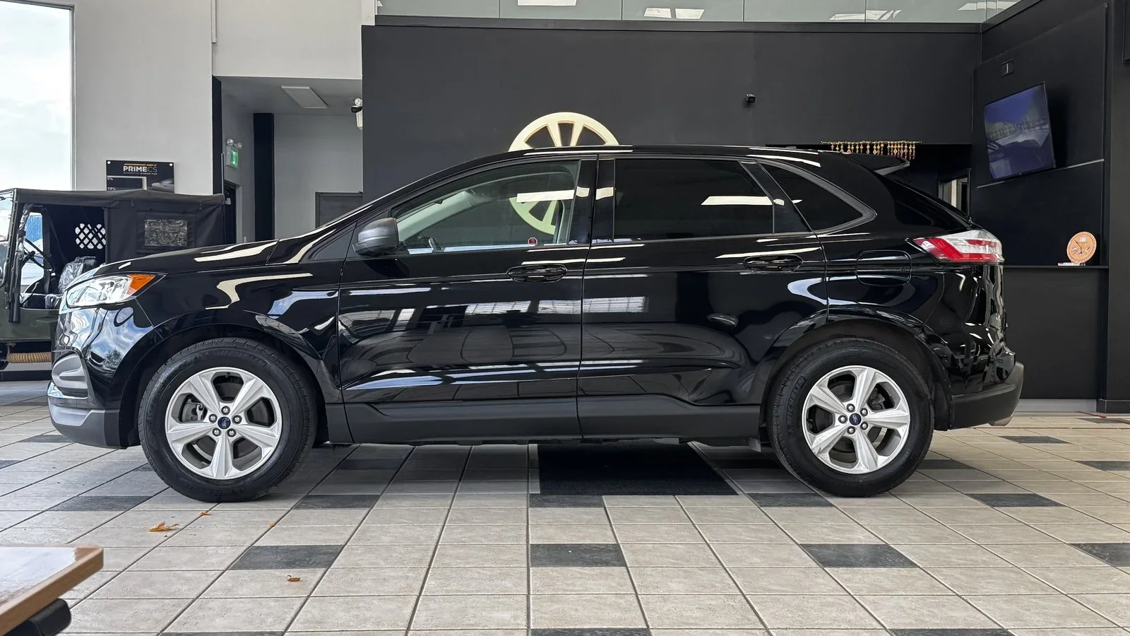 2020 Ford Edge SE used SUV thumbnail 4