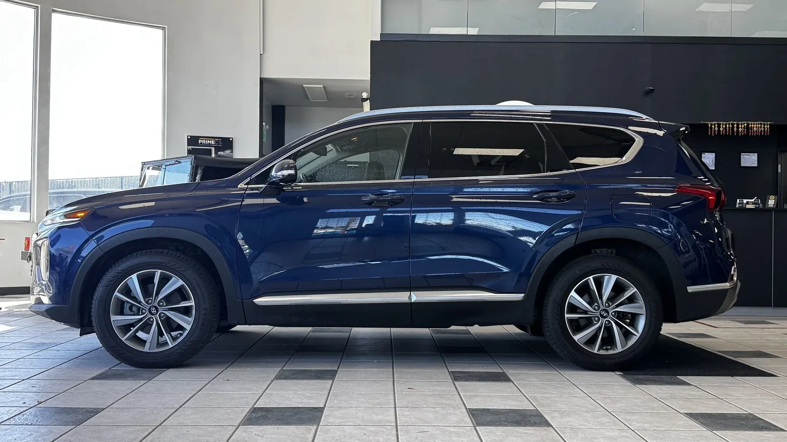 2020 Hyundai Santa Fe Preferred used SUV thumbnail 6