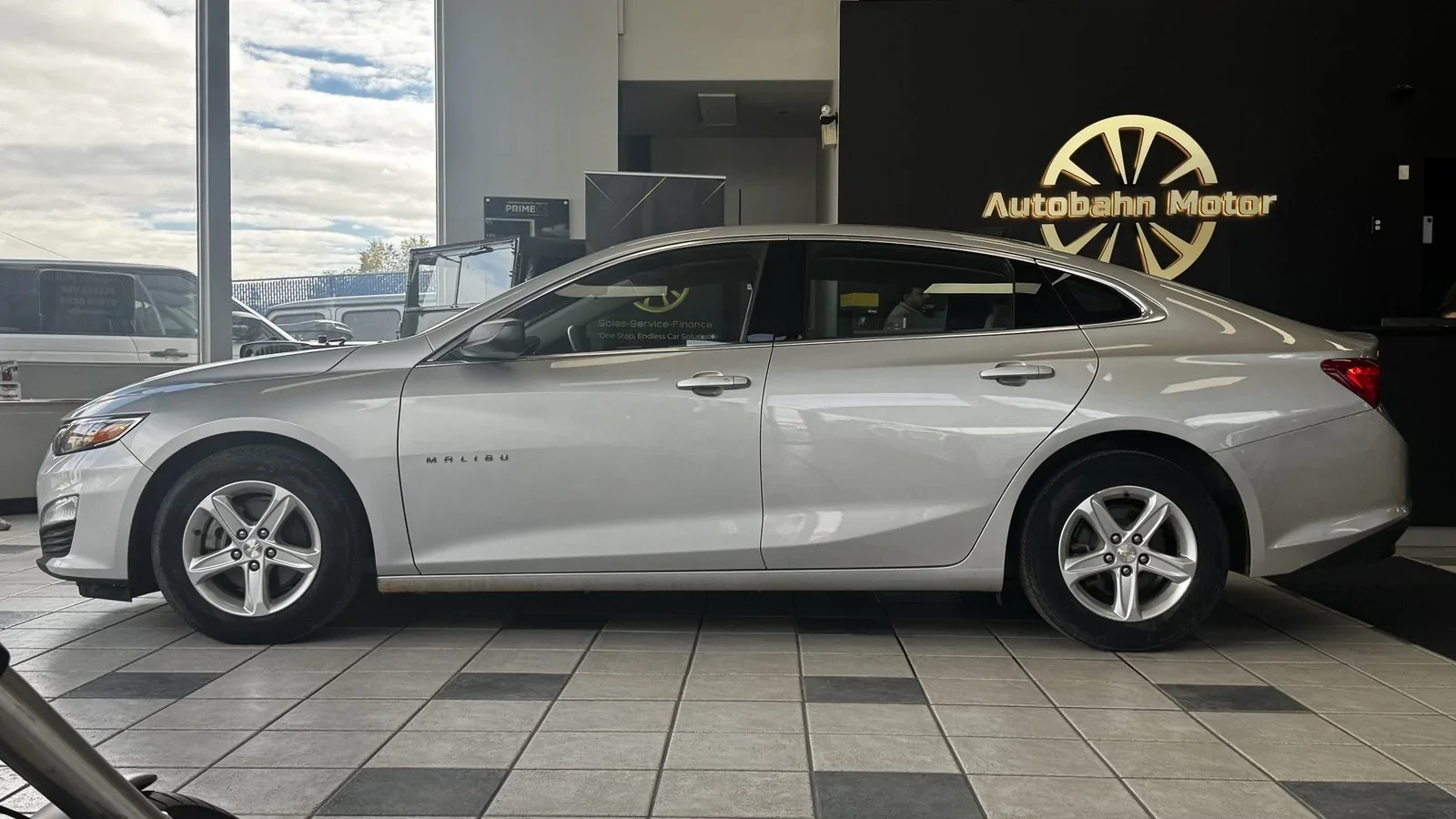 2020 Chevrolet Malibu LS used Sedan thumbnail 6