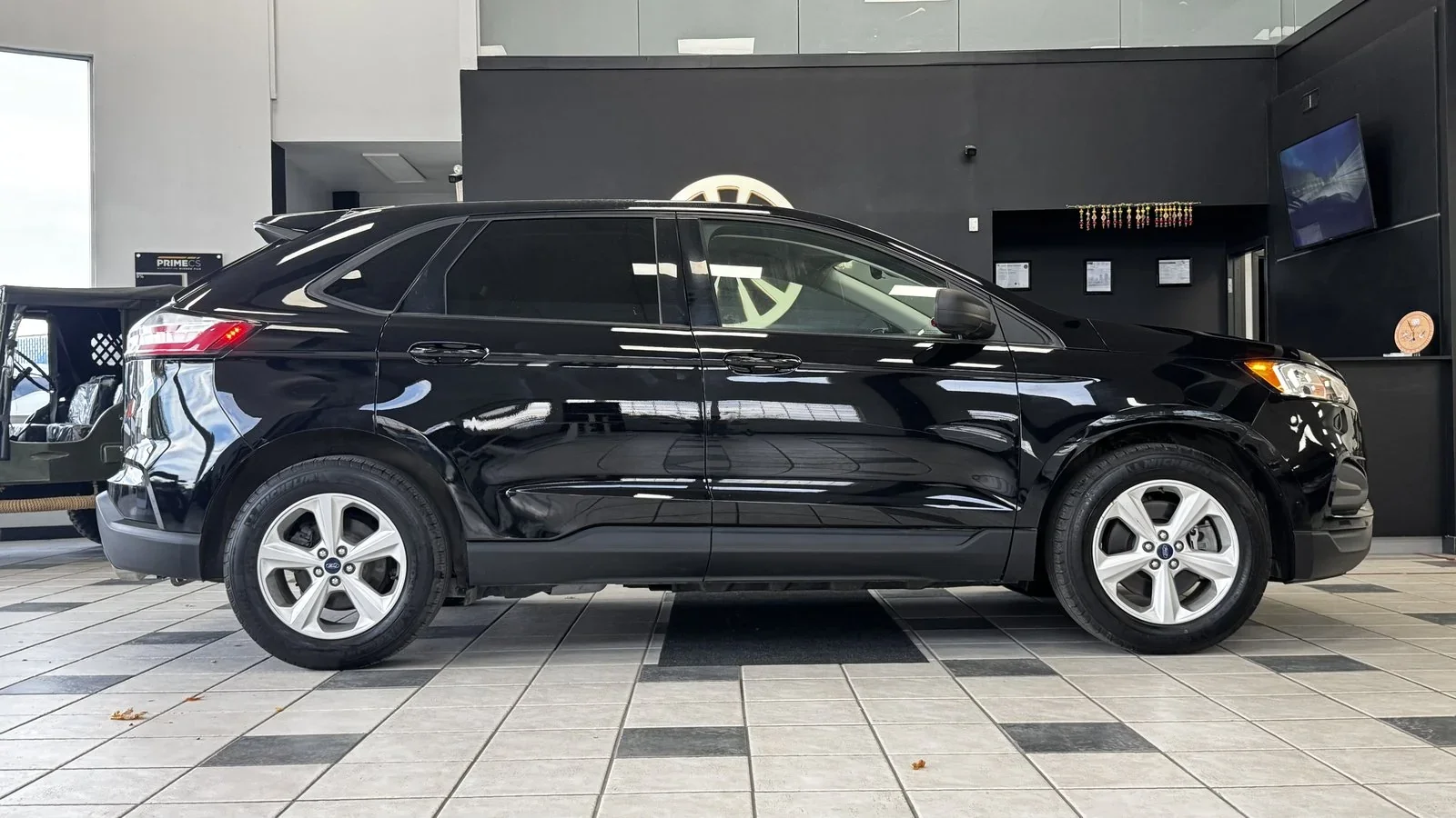 2020 Ford Edge SE used SUV thumbnail 7