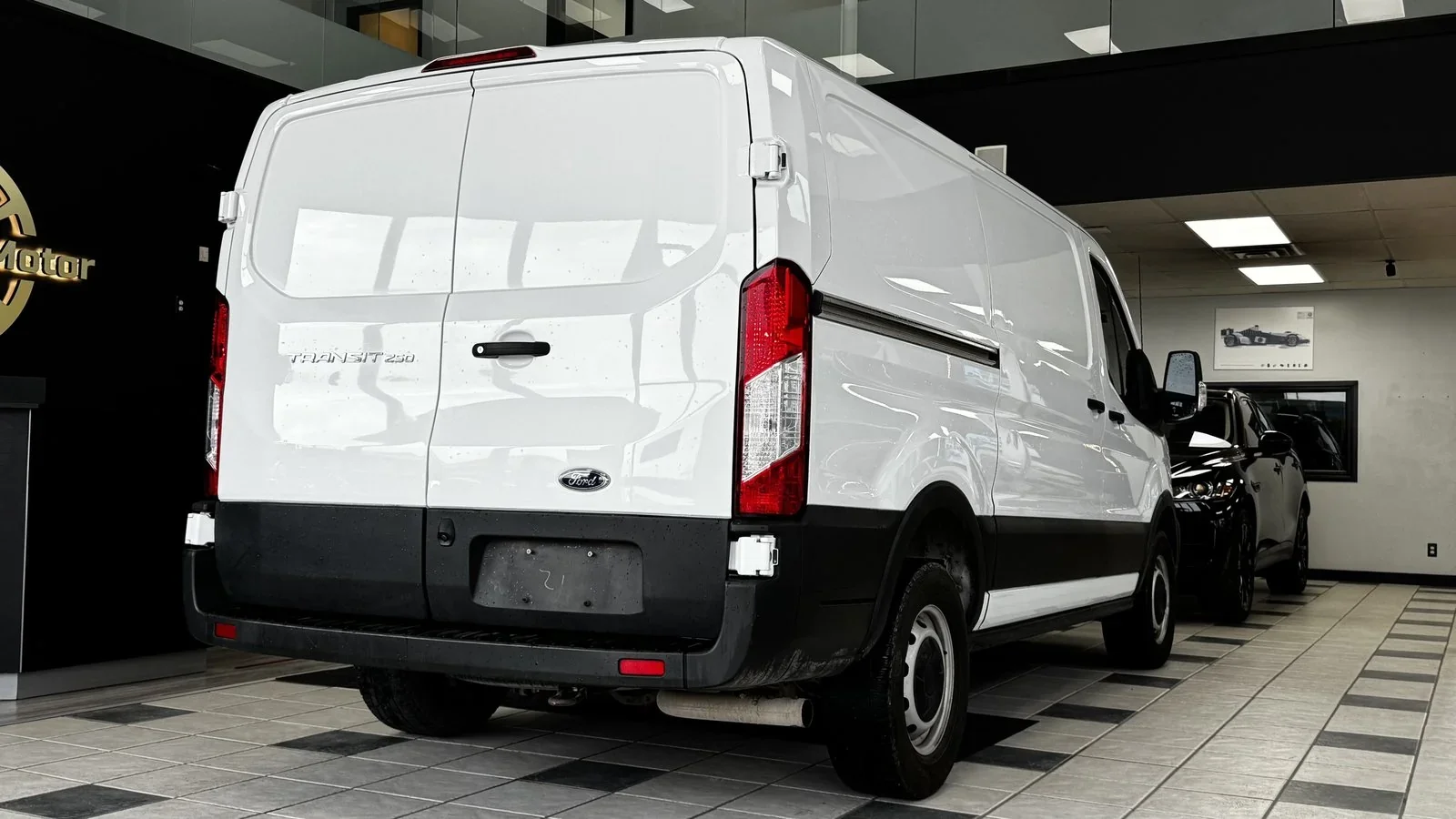 2020 Ford Transit T-250 Low Roof used Van thumbnail 8