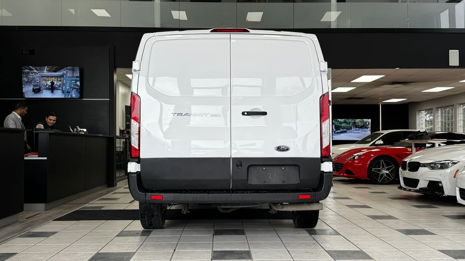 2020 Ford Transit T-250 Low Roof used Van thumbnail 9