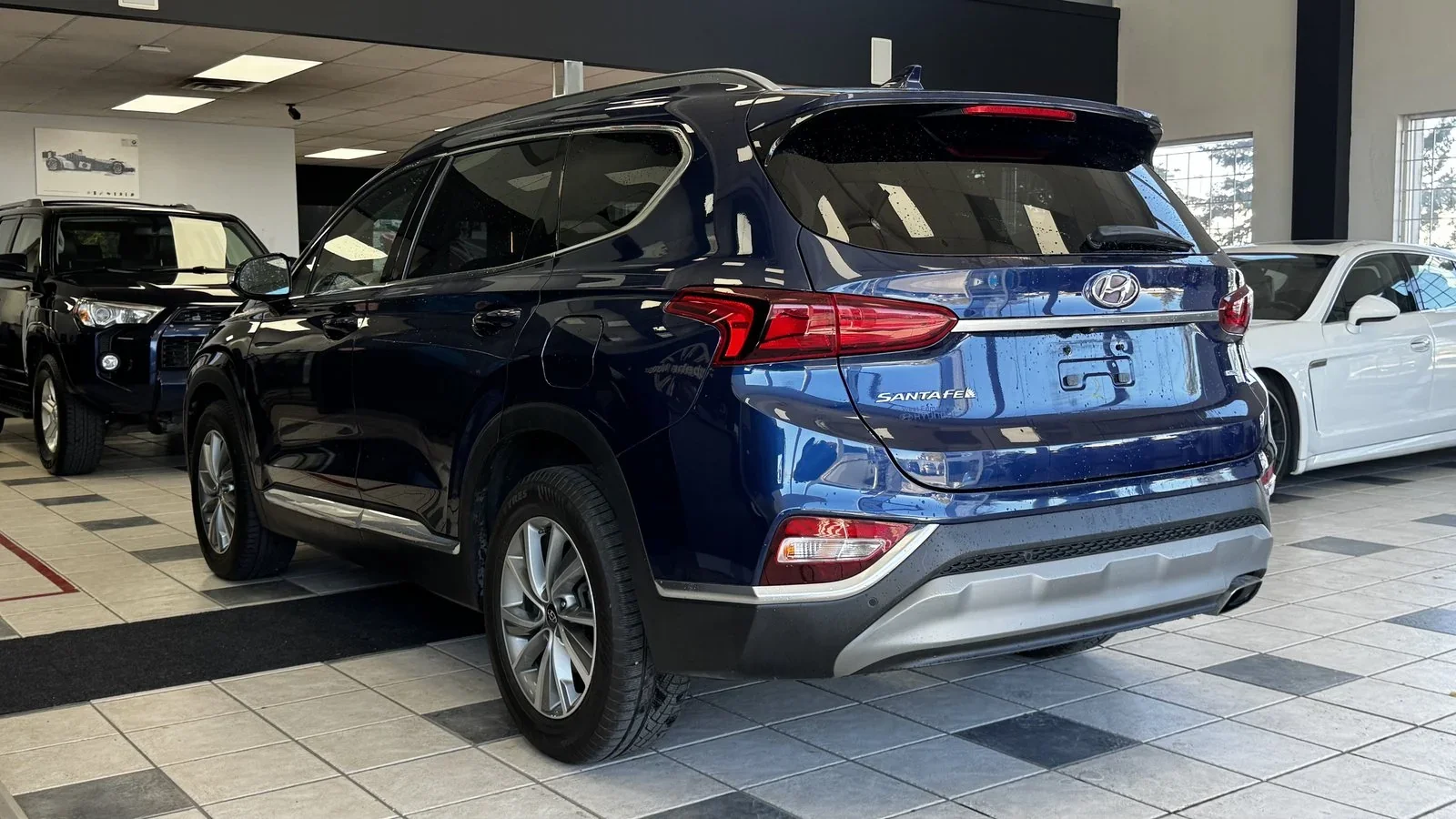 2020 Hyundai Santa Fe Preferred used SUV thumbnail 10
