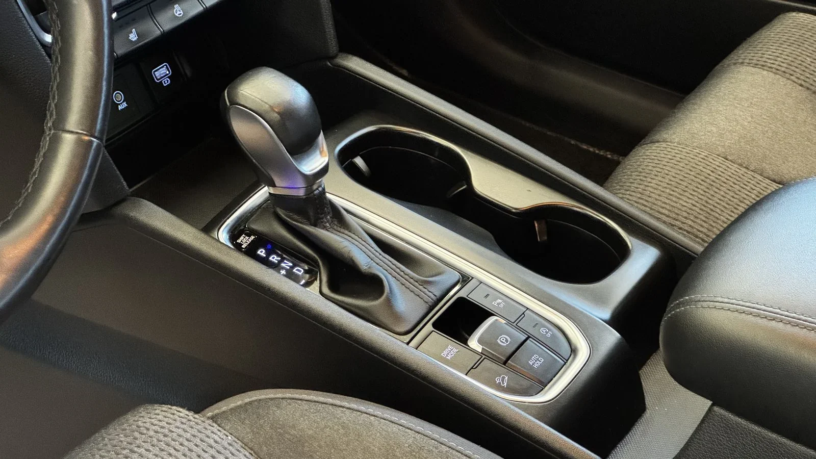 2020 Hyundai Santa Fe Preferred used SUV thumbnail 12