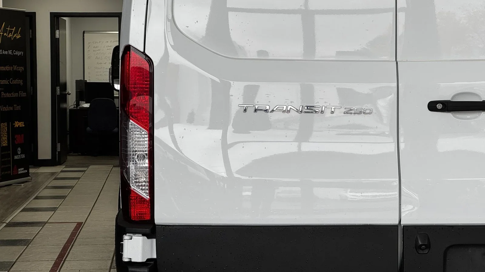 2020 Ford Transit T-250 Low Roof used Van thumbnail 12