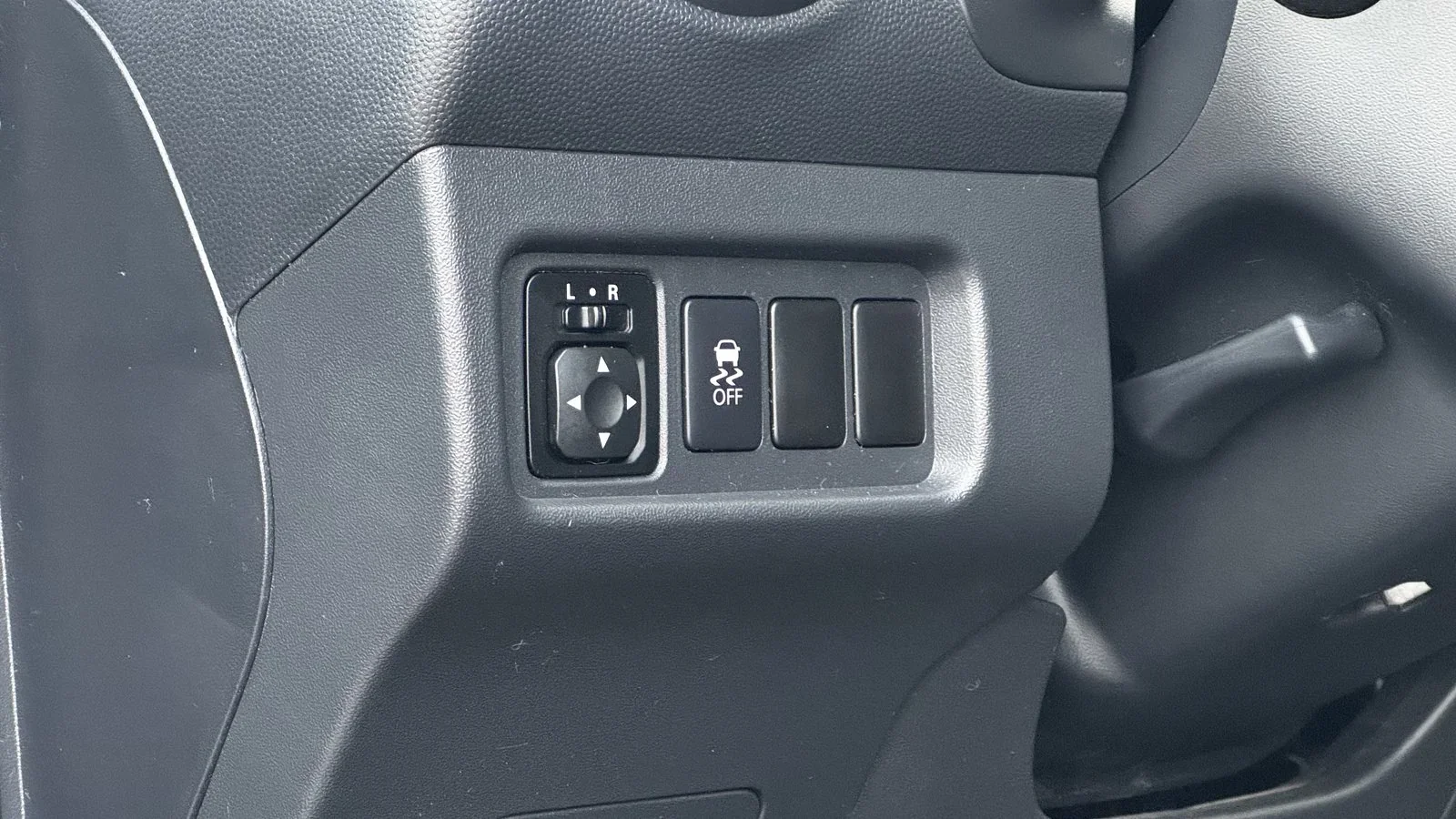 2020 Mitsubishi Mirage ES used Hatchback thumbnail 15