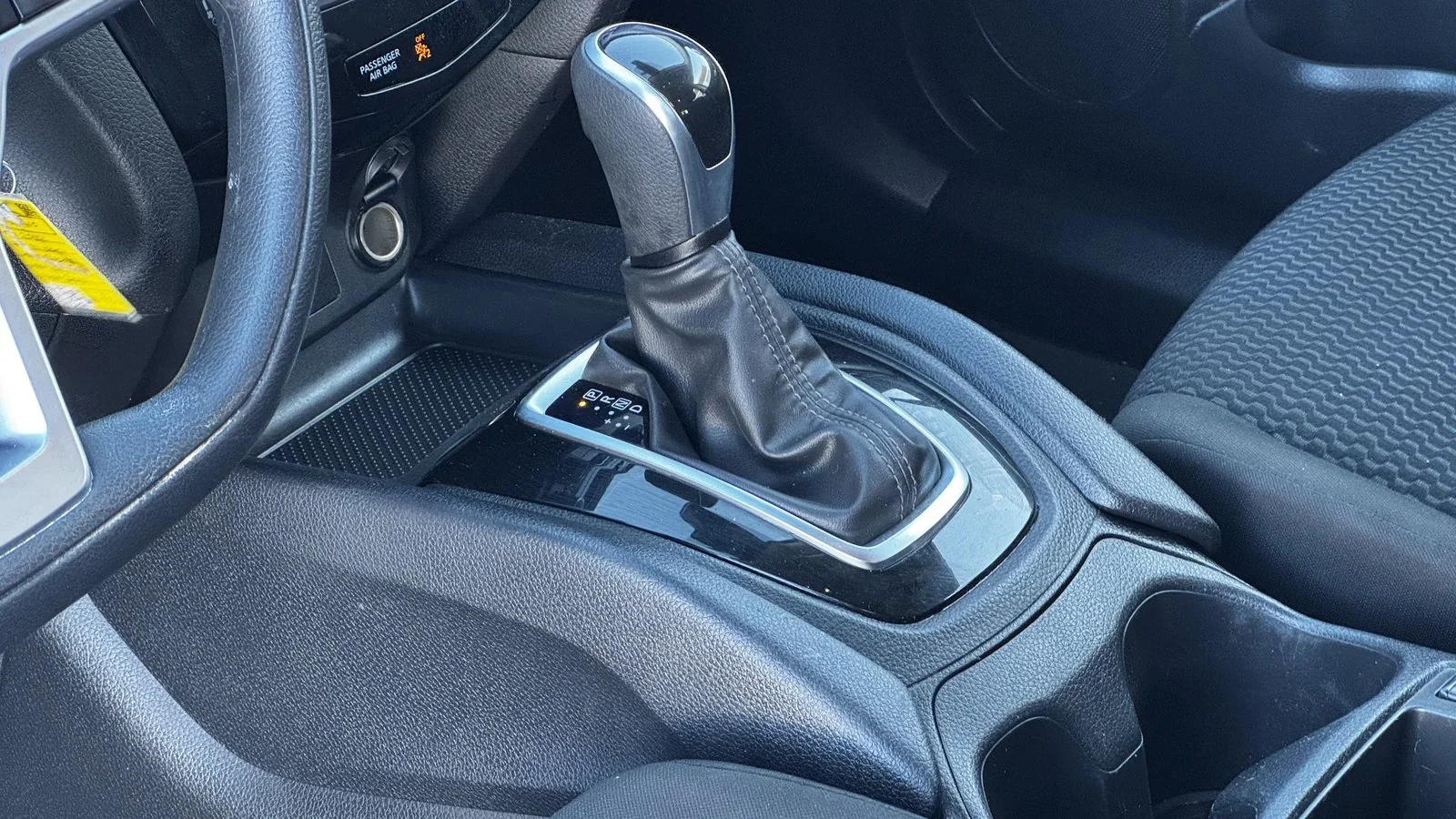 2022 Nissan Qashqai S used SUV thumbnail 15