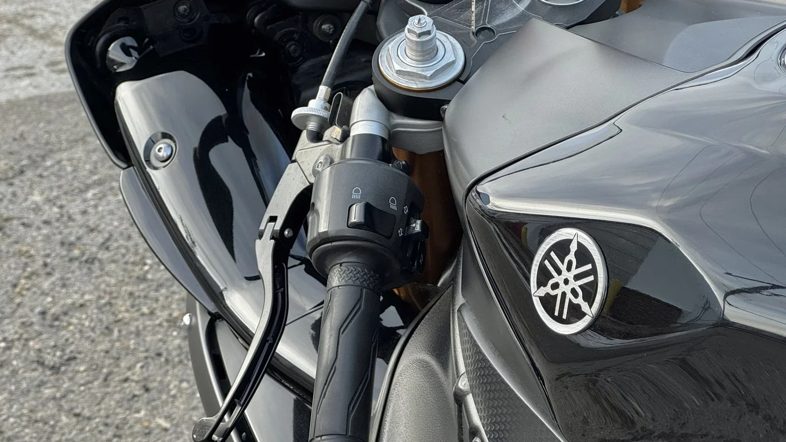 2009 Yamaha YZF-R1 used Motorcycle thumbnail 15