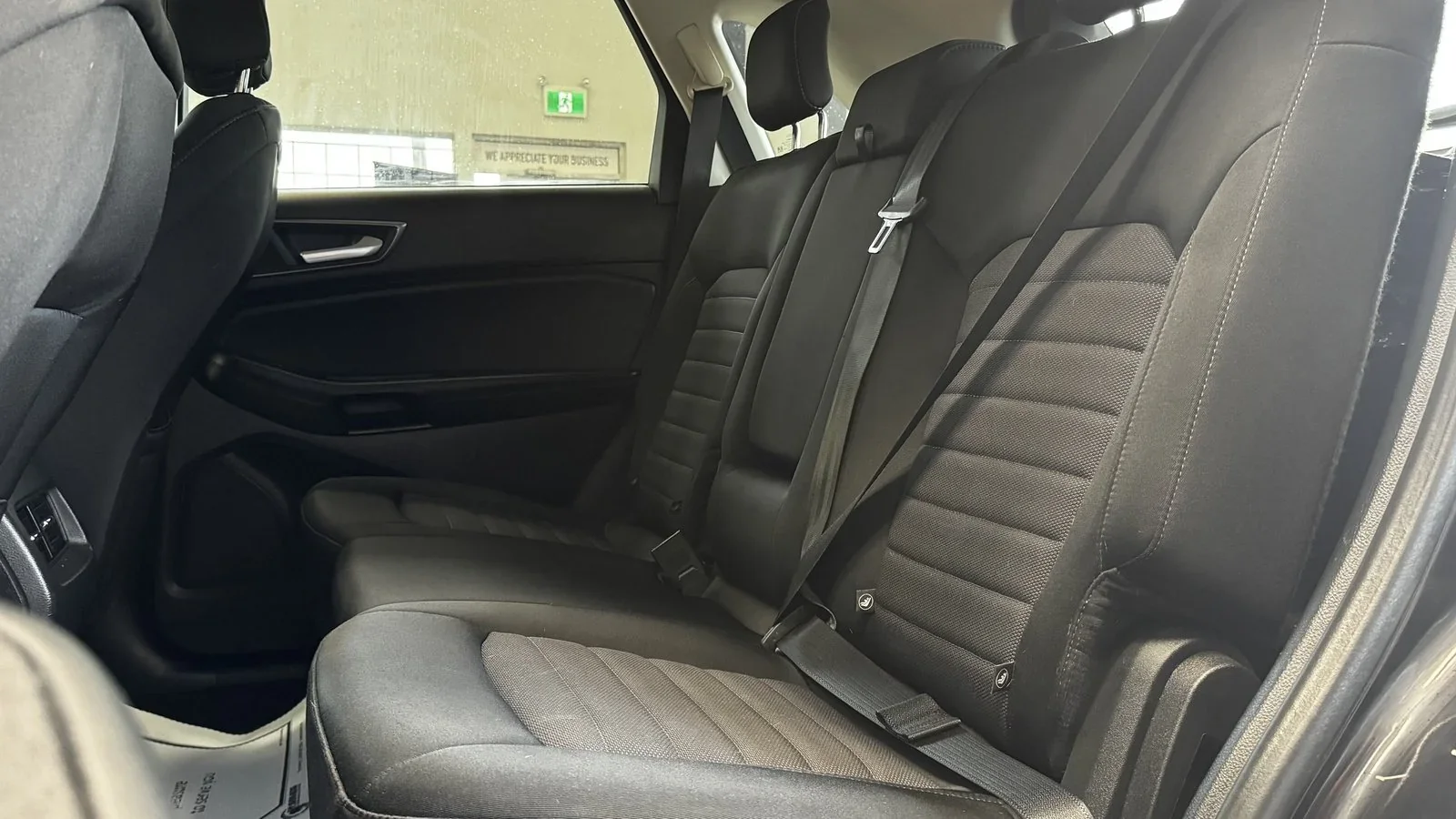 2020 Ford Edge SE used SUV thumbnail 16