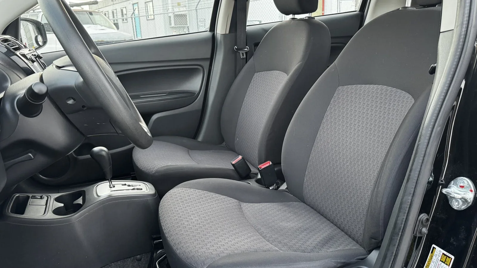 2020 Mitsubishi Mirage ES used Hatchback thumbnail 16