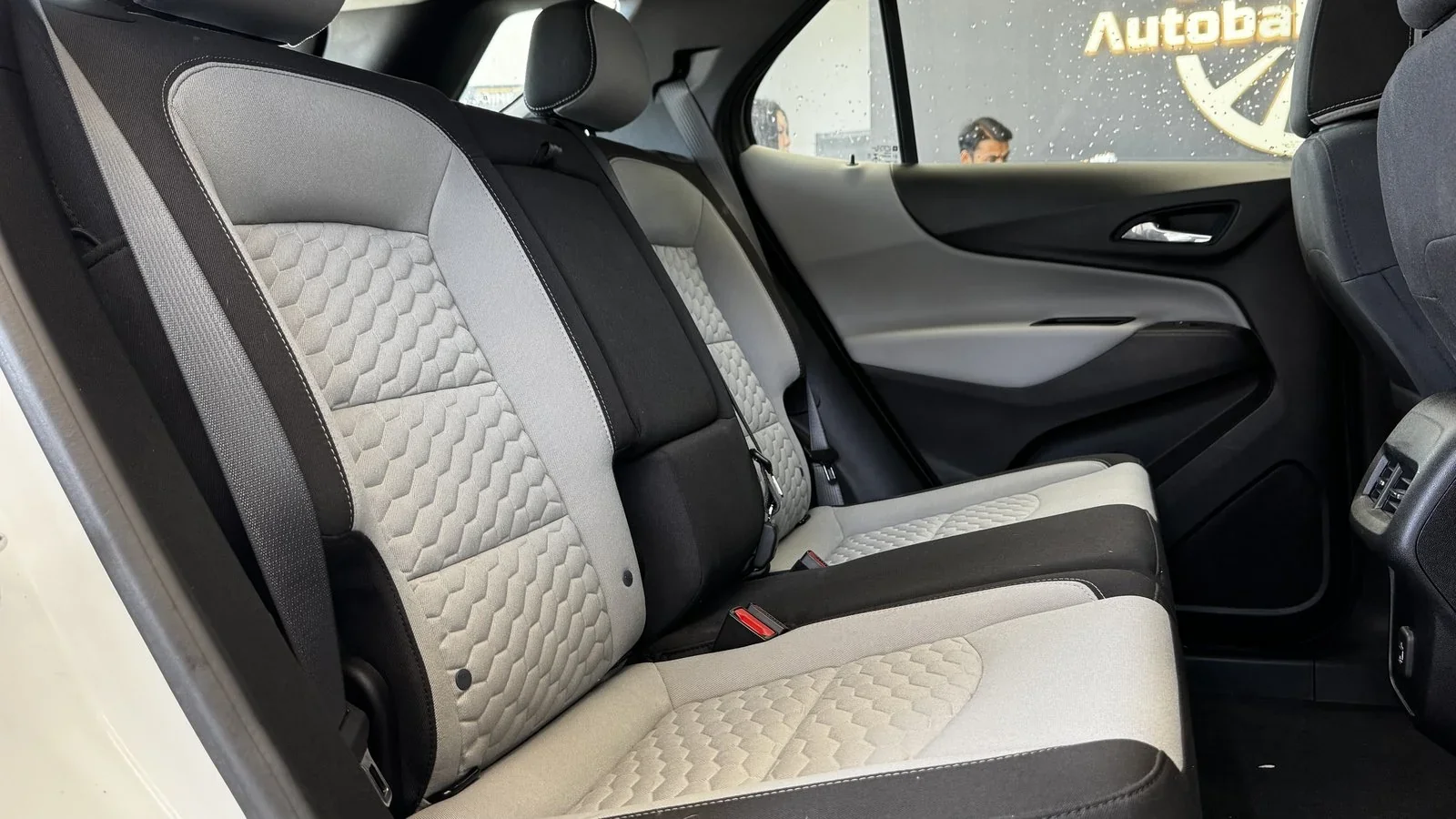 2021 Chevrolet Equinox LS used SUV thumbnail 17