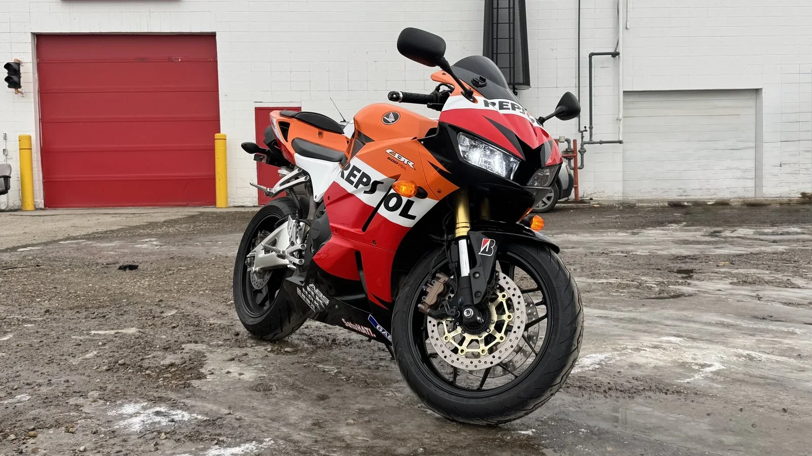 2013 Honda CBR600RR used Motorcycle thumbnail 3