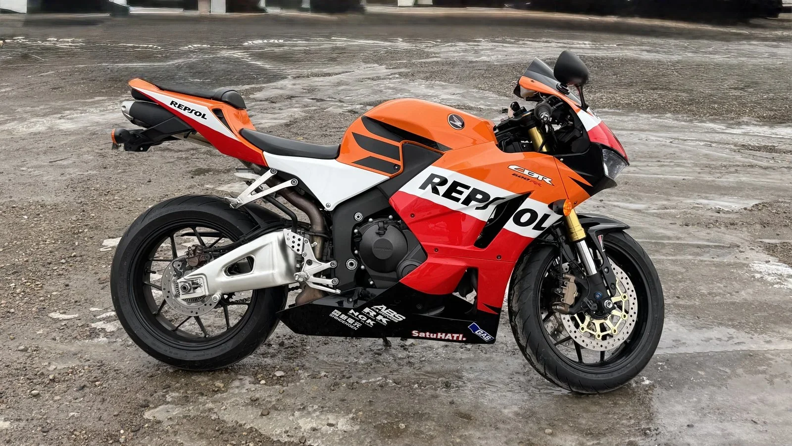 2013 Honda CBR600RR used Motorcycle thumbnail 4