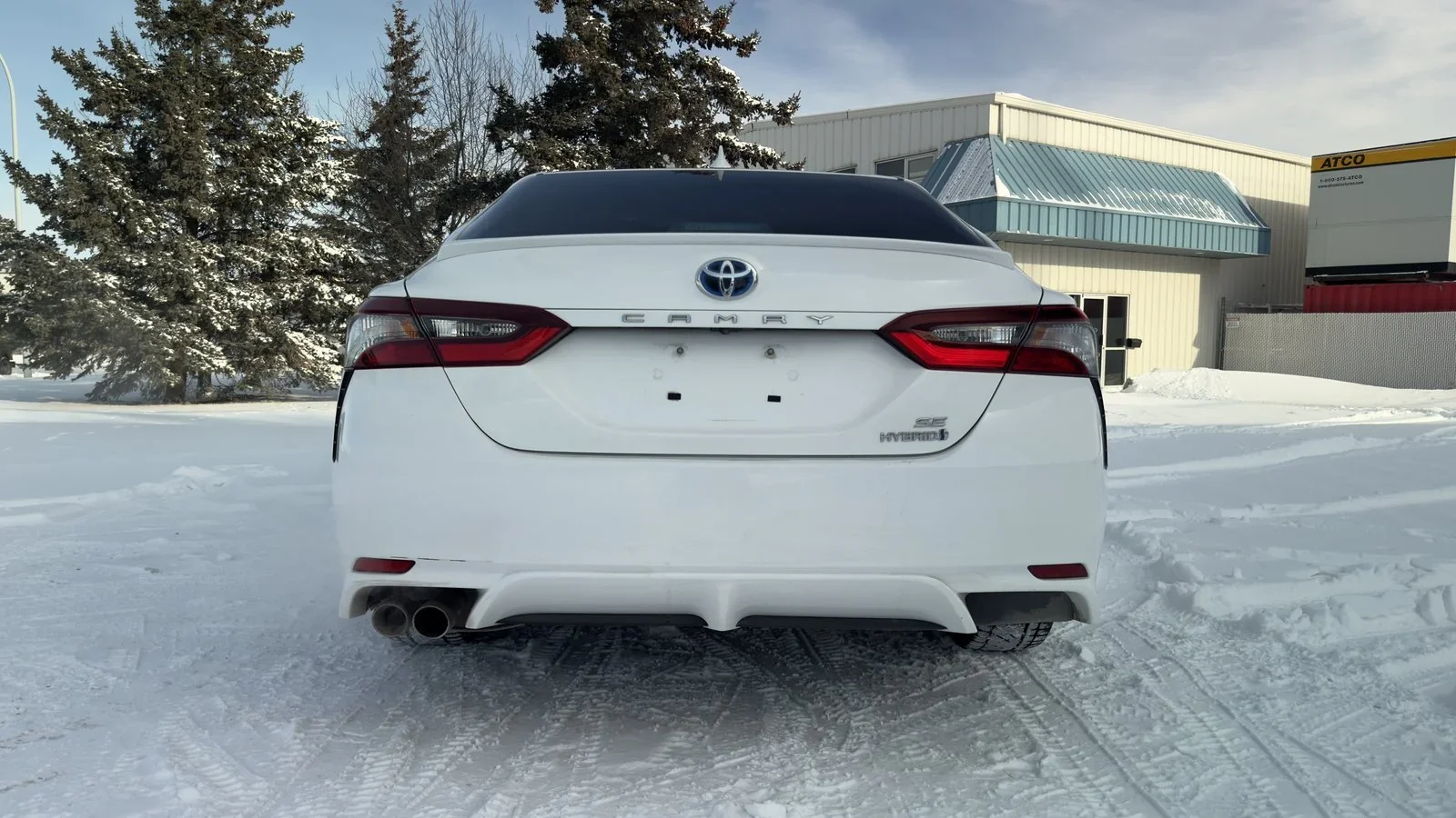 2022 Toyota Camry Hybrid SE used Sedan thumbnail 7