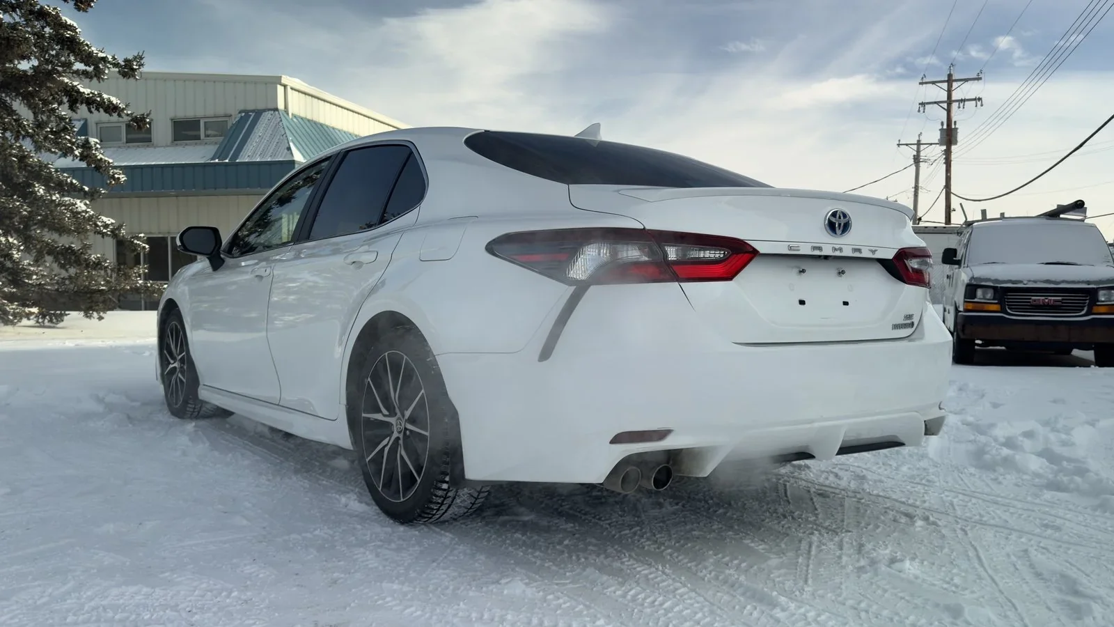 2022 Toyota Camry Hybrid SE used Sedan thumbnail 9