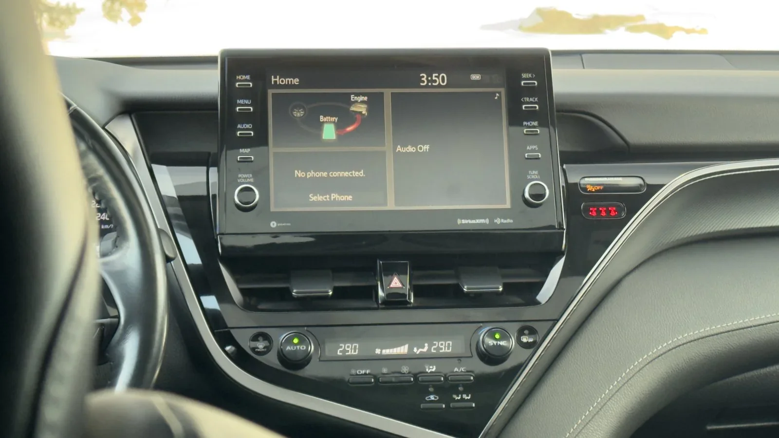 2022 Toyota Camry Hybrid SE used Sedan thumbnail 27