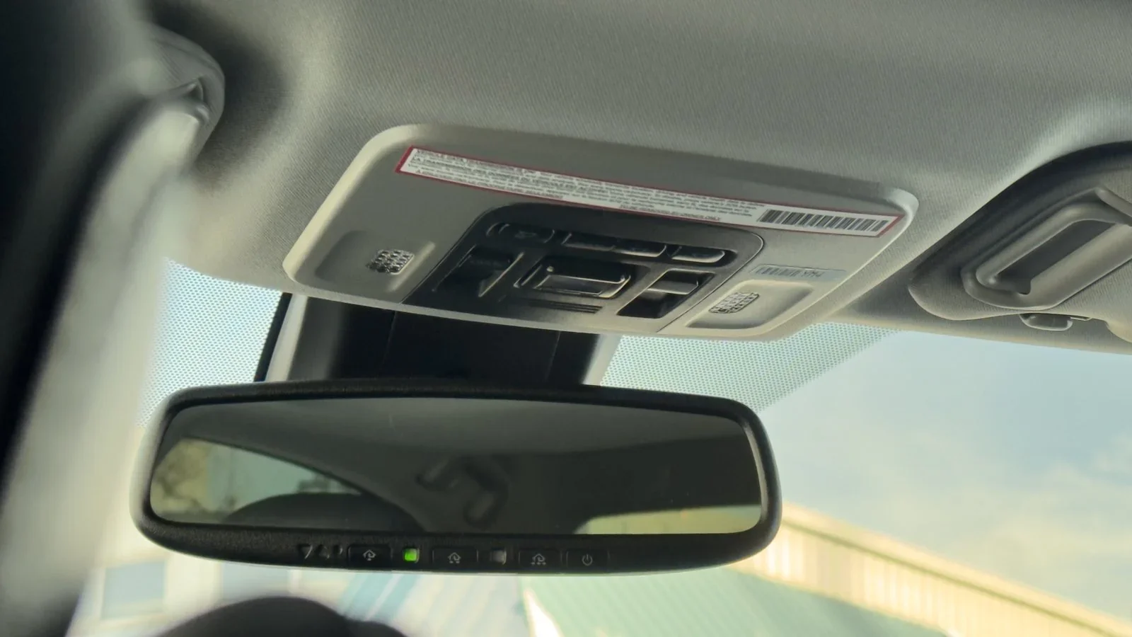 2022 Toyota Camry Hybrid SE used Sedan thumbnail 35