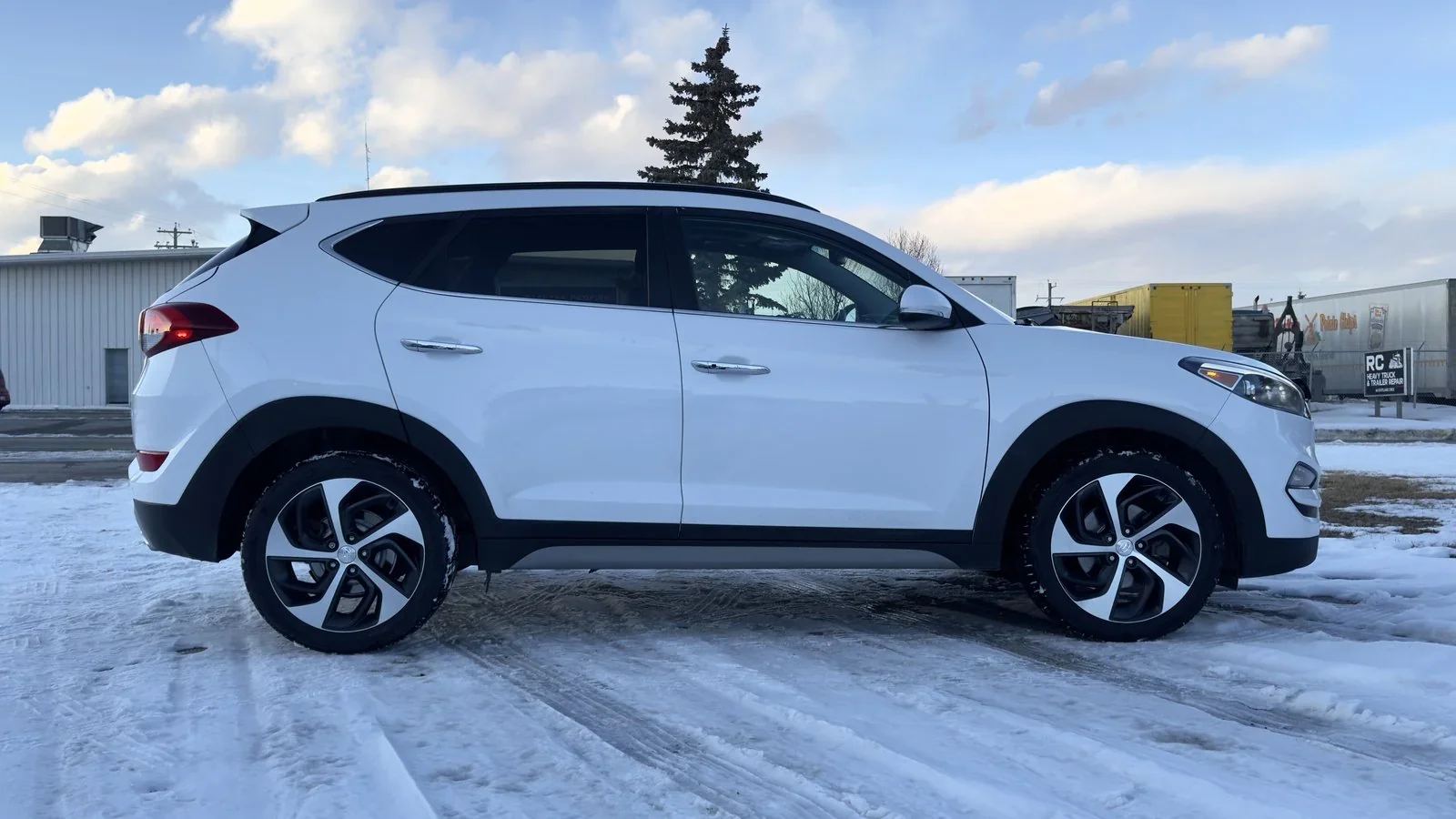 2018 Hyundai Tucson Ultimate used SUV thumbnail 5