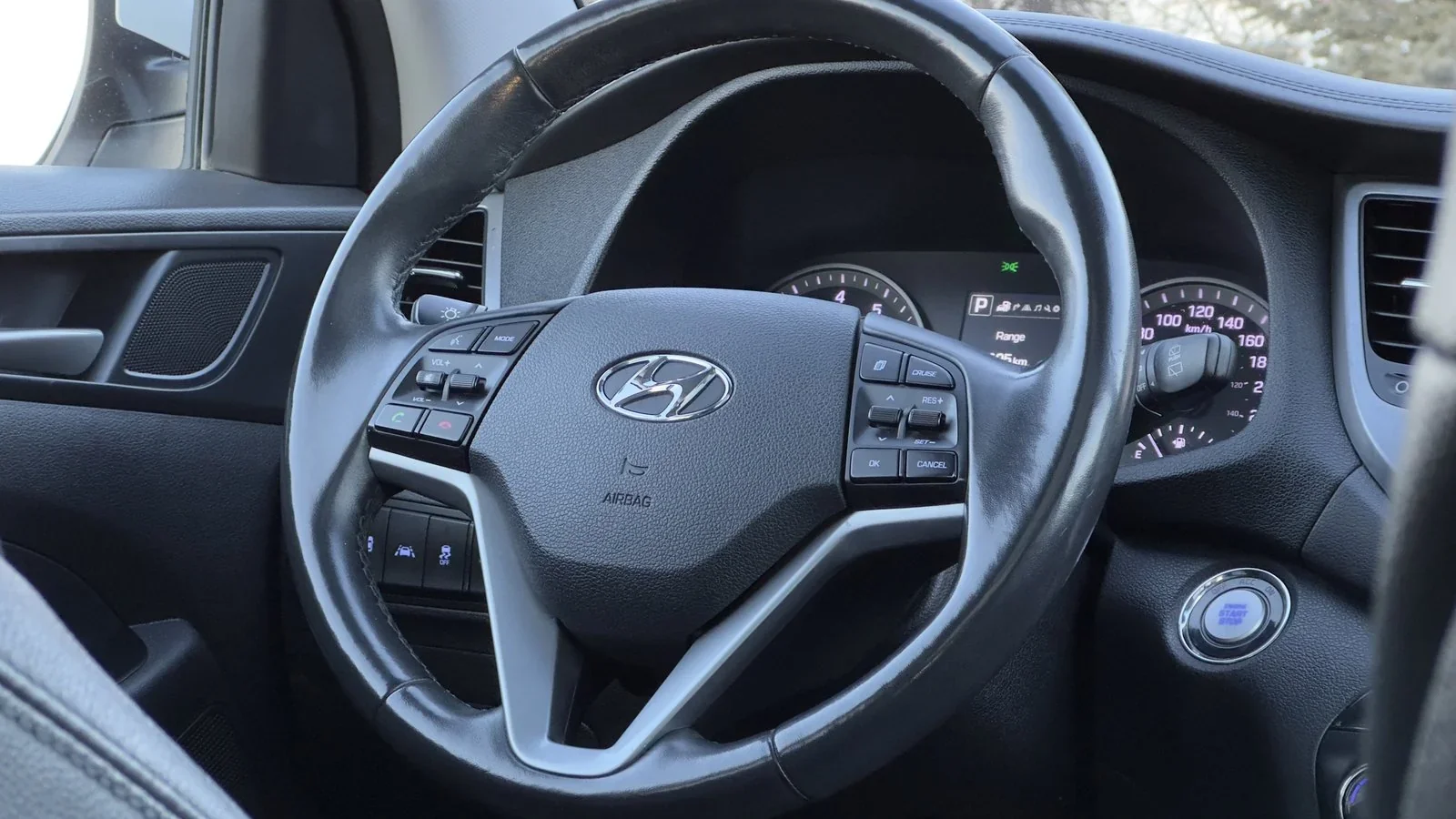 2018 Hyundai Tucson Ultimate used SUV thumbnail 25