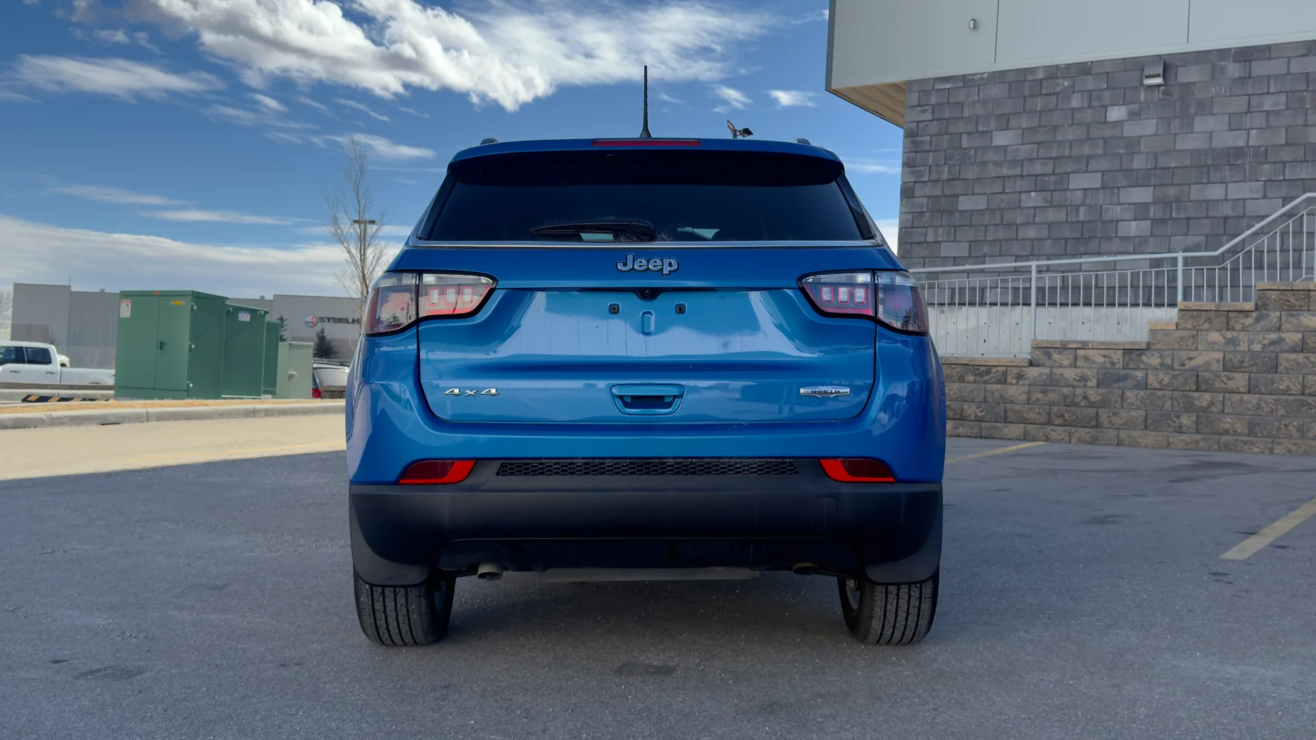 2025 Jeep Compass 4x4 North used SUV thumbnail 7