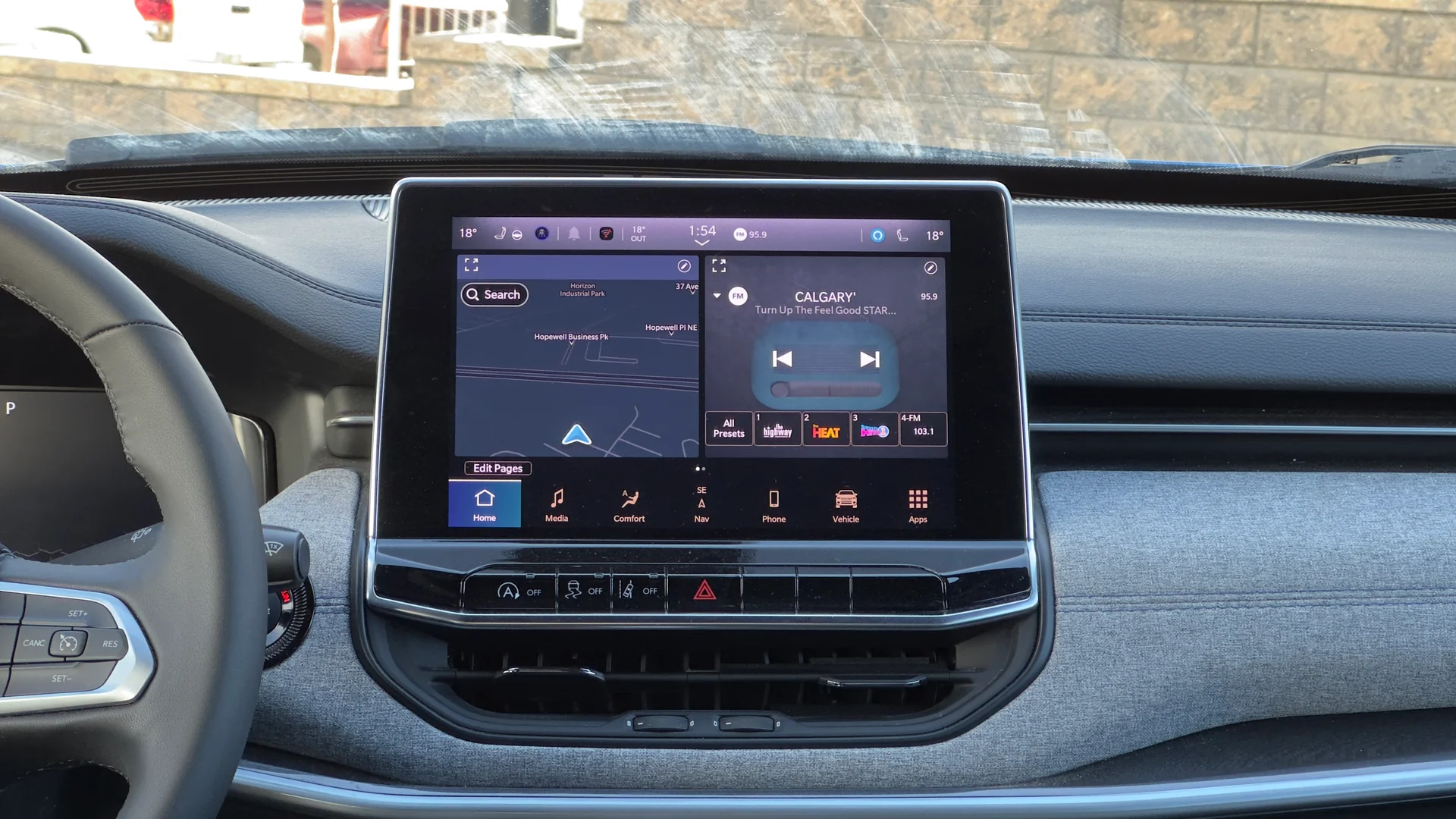 2025 Jeep Compass 4x4 North used SUV thumbnail 21