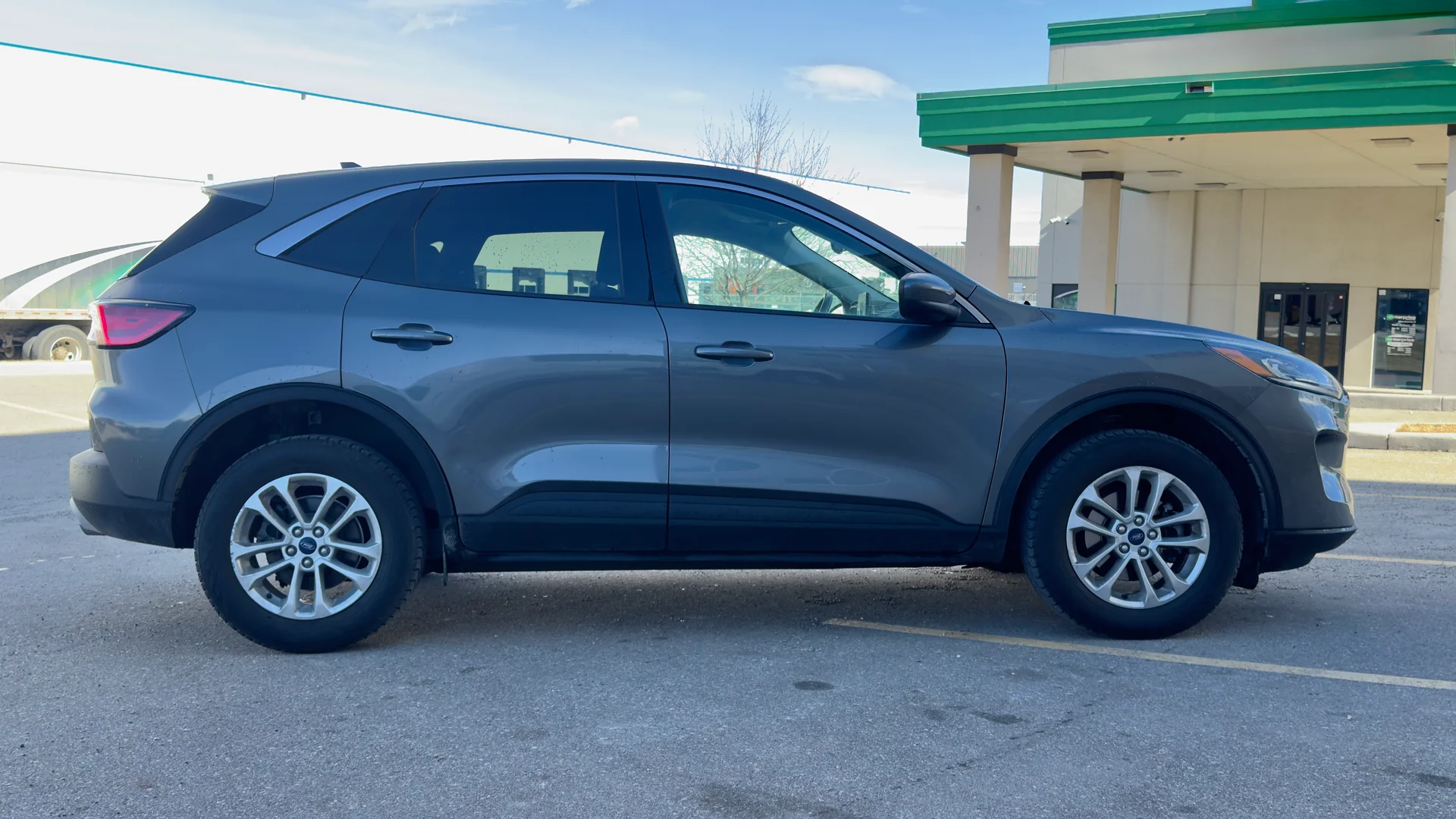 2021 Ford Escape SE used SUV thumbnail 5