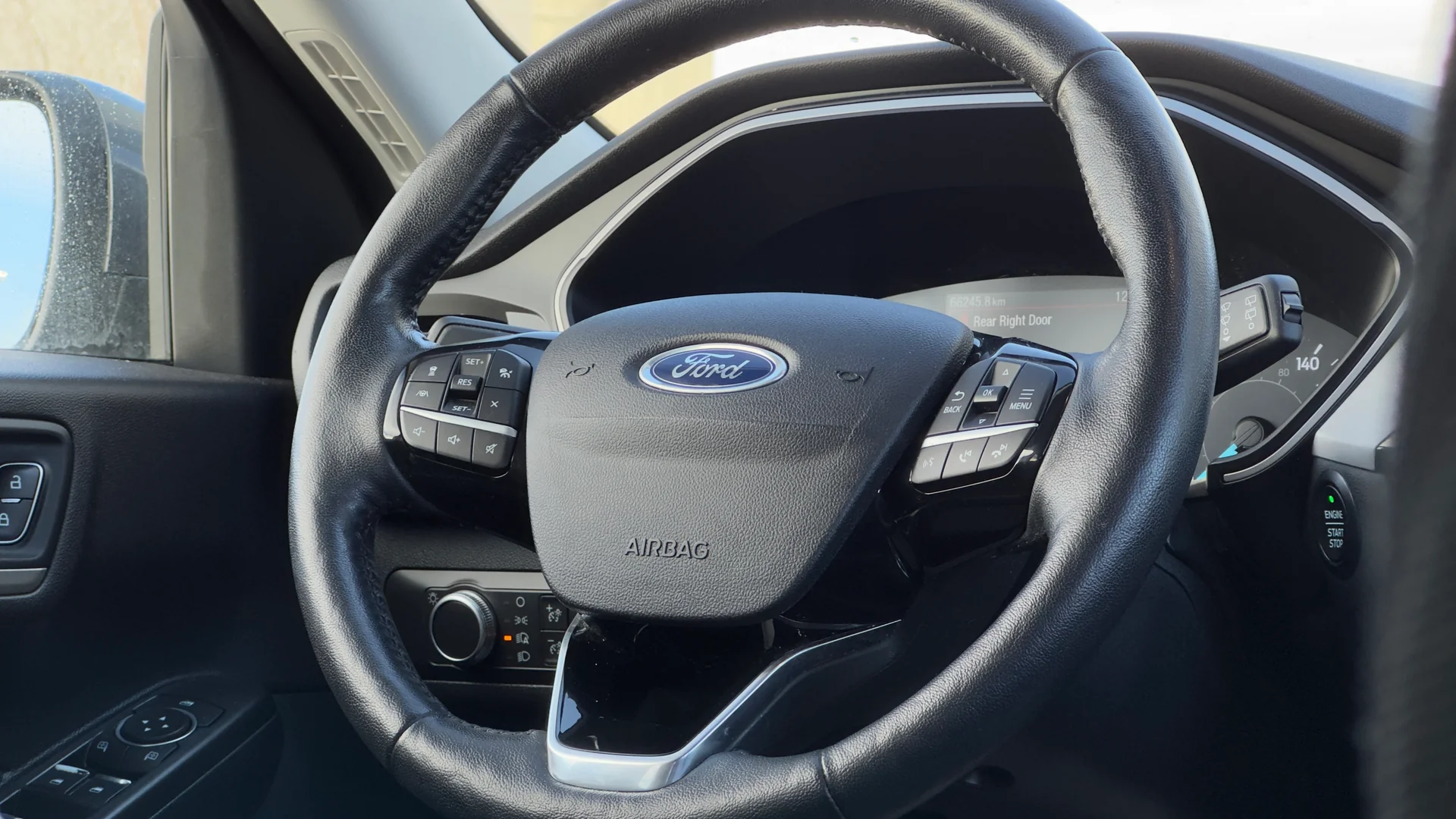 2021 Ford Escape SE used SUV thumbnail 16