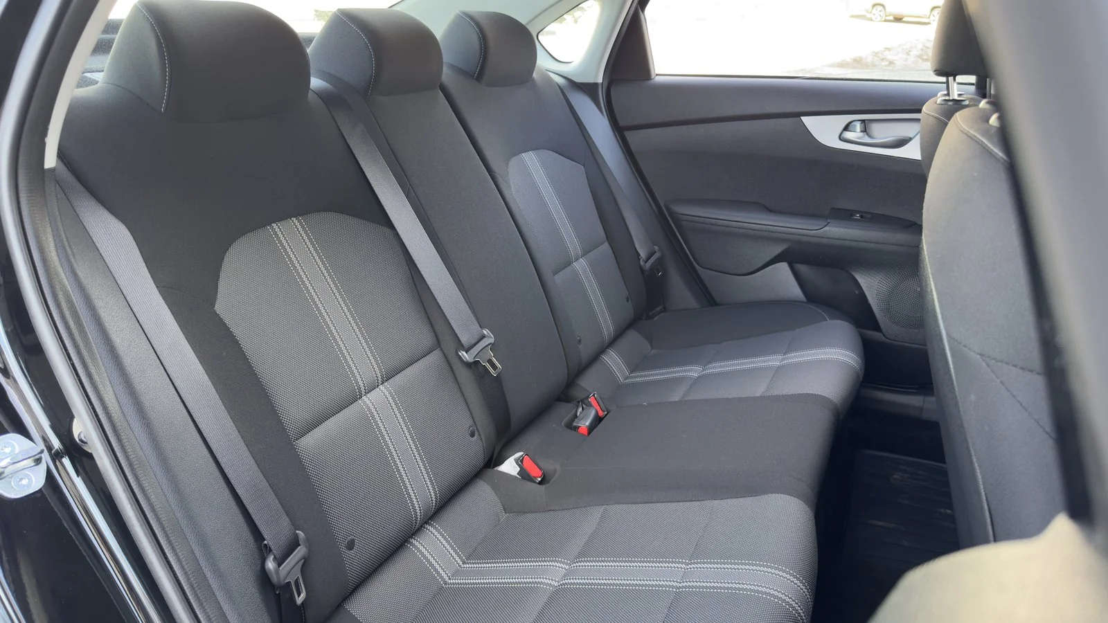 2023 Kia Forte LX used Sedan thumbnail 17