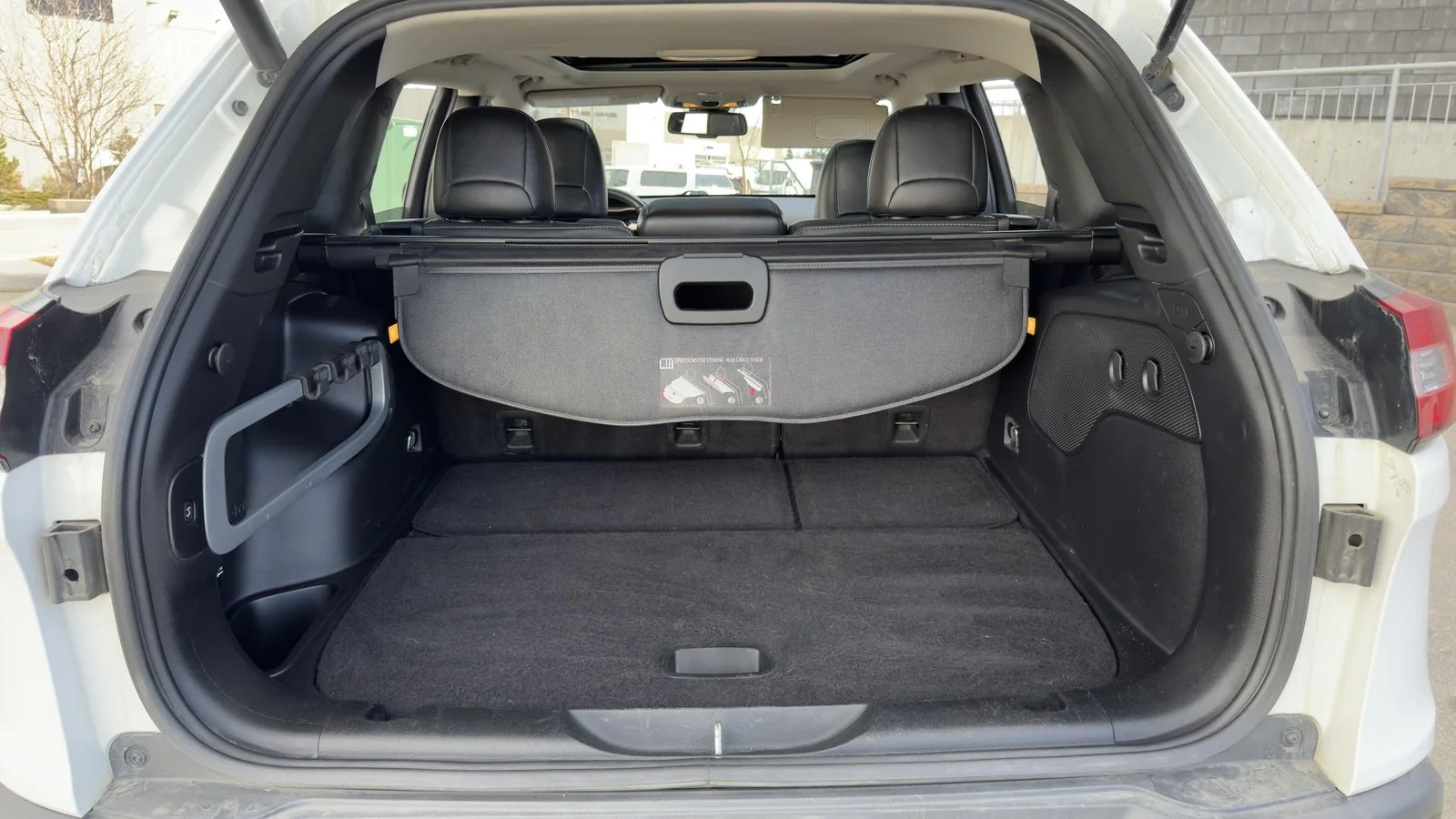 2016 Jeep Cherokee Limited used SUV thumbnail 18