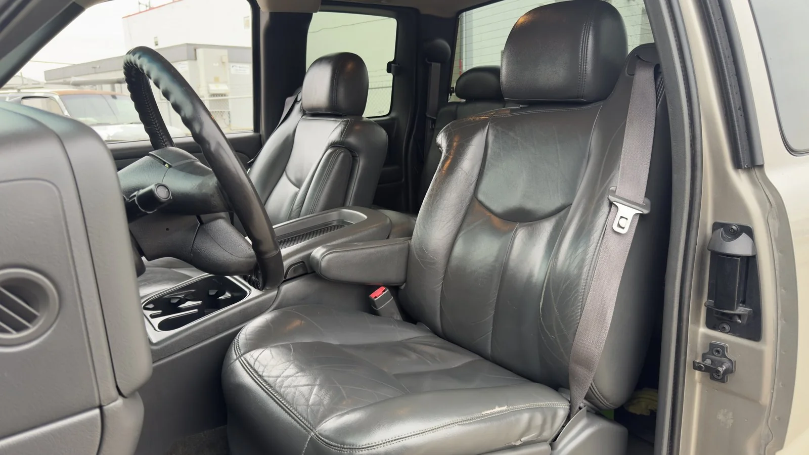 2003 GMC Sierra 2500 HD Ext Cab SLT used Truck thumbnail 18