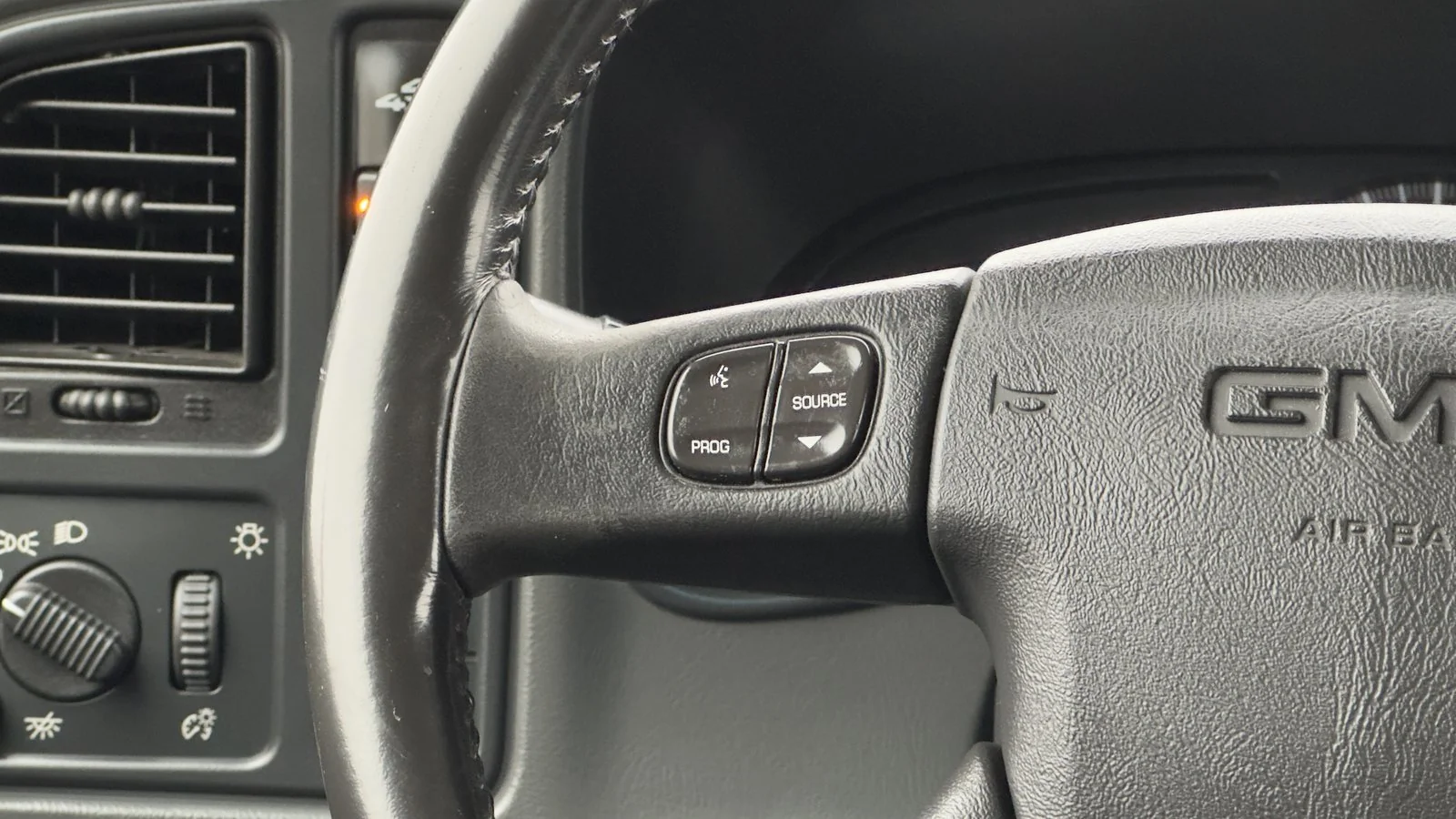 2003 GMC Sierra 2500 HD Ext Cab SLT used Truck thumbnail 24