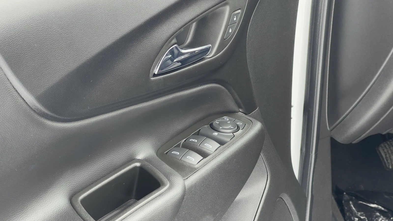 2022 Chevrolet Equinox LT used SUV thumbnail 14