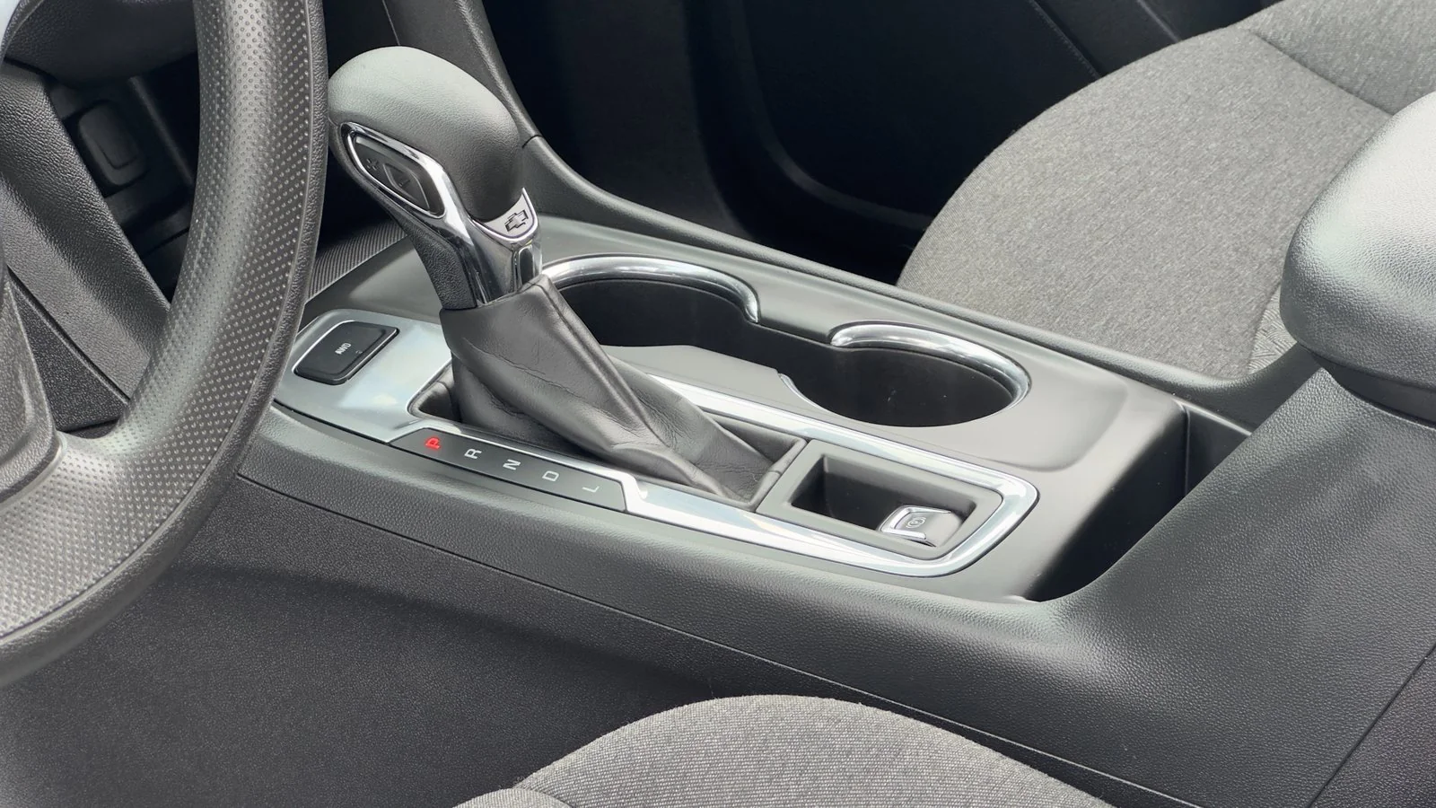 2022 Chevrolet Equinox LT used SUV thumbnail 15