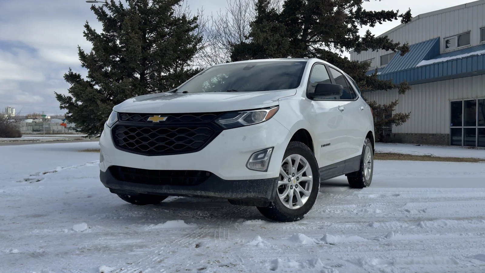 2021 Chevrolet Equinox LS | AWD used SUV - photo 1 of 28