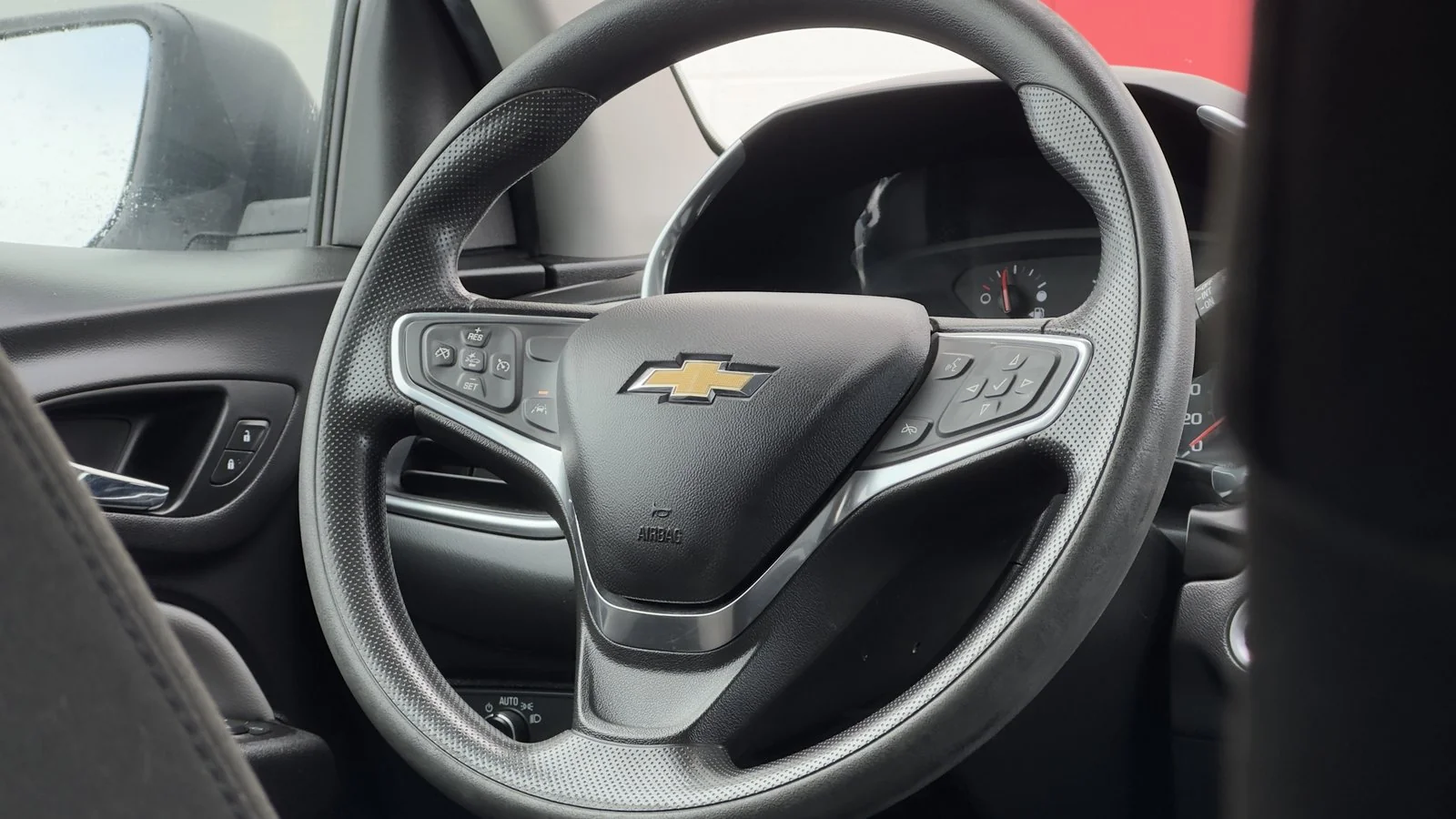 2021 Chevrolet Equinox LS | AWD used SUV thumbnail 21