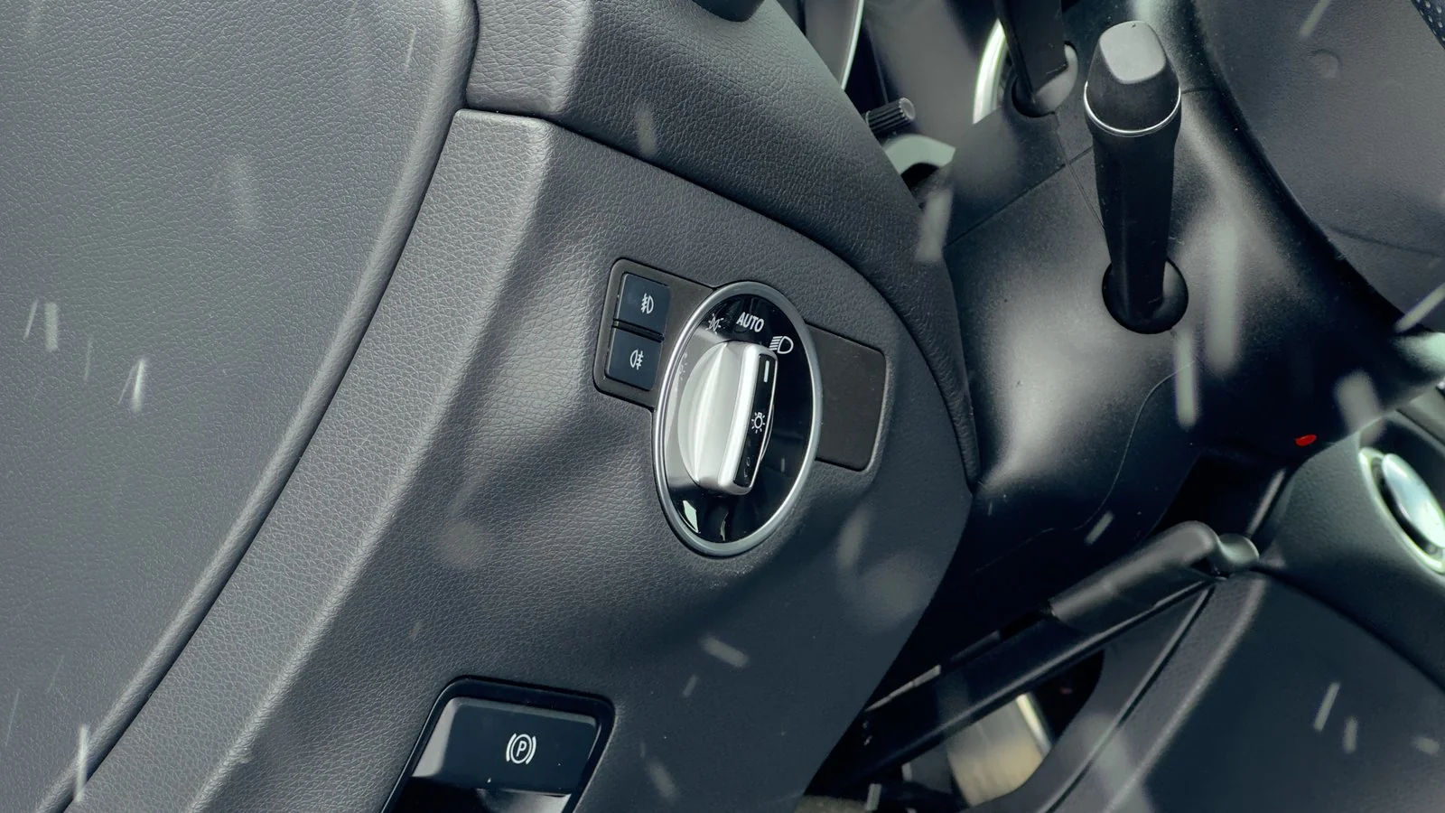 2020 Mercedes-Benz GLA250 4Matic used SUV thumbnail 15