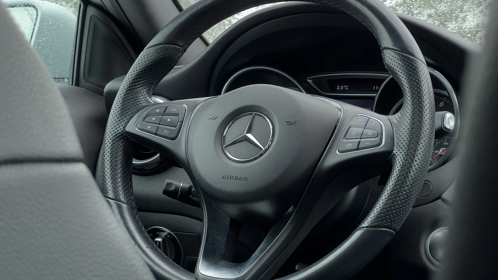 2020 Mercedes-Benz GLA250 4Matic used SUV thumbnail 22