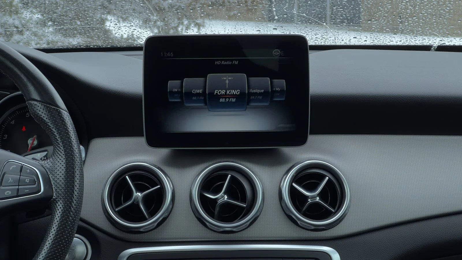 2020 Mercedes-Benz GLA250 4Matic used SUV thumbnail 26