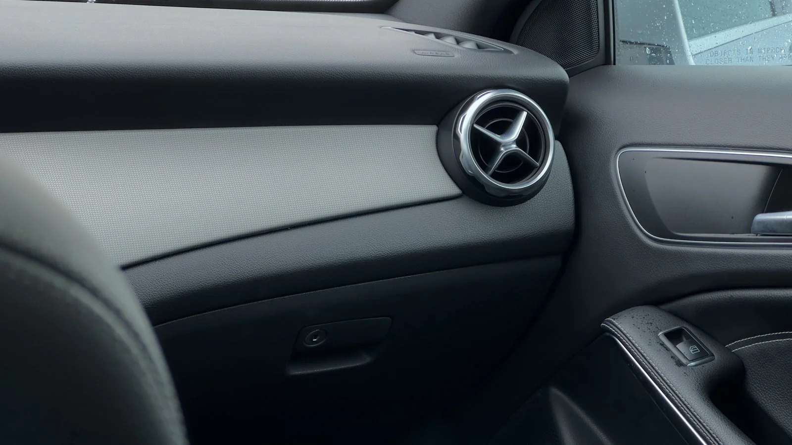 2020 Mercedes-Benz GLA250 4Matic used SUV thumbnail 28