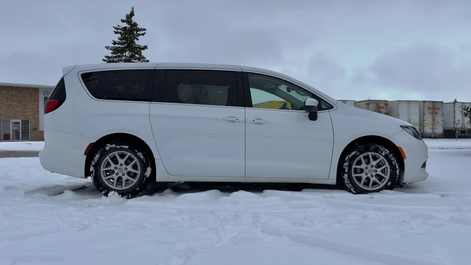 2022 Chrysler Grand Caravan SXT used Van thumbnail 5