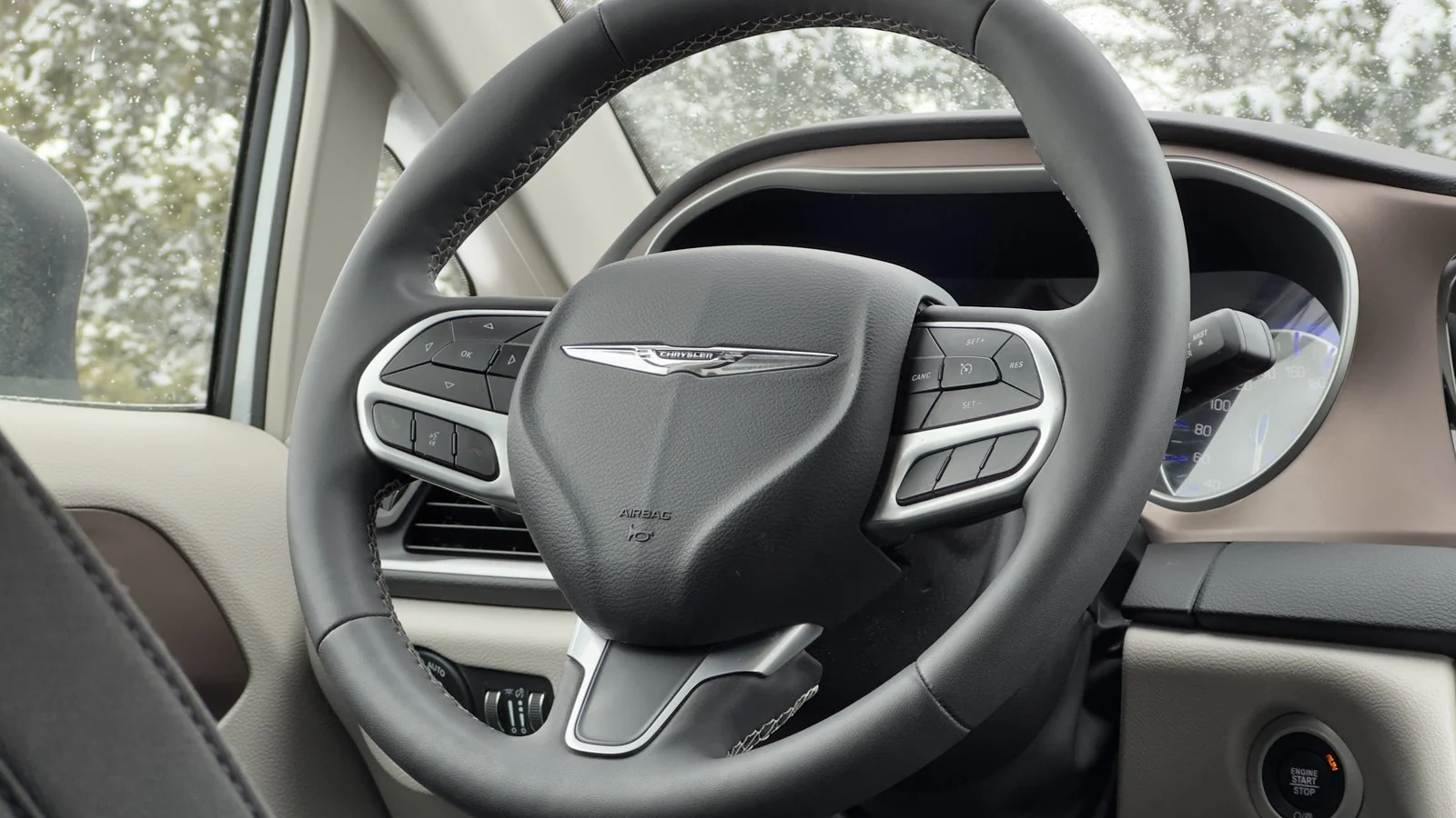 2022 Chrysler Grand Caravan SXT used Van thumbnail 22