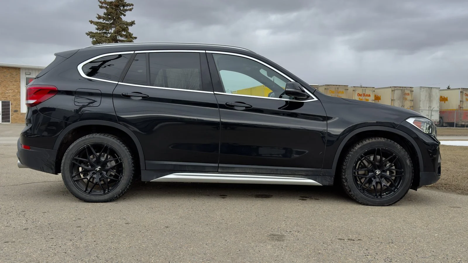 2021 BMW X1 xDrive28i used SUV thumbnail 5