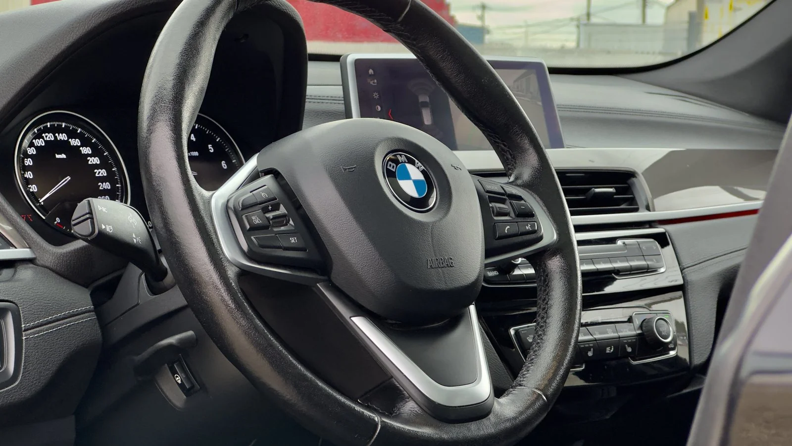 2021 BMW X1 xDrive28i used SUV thumbnail 12