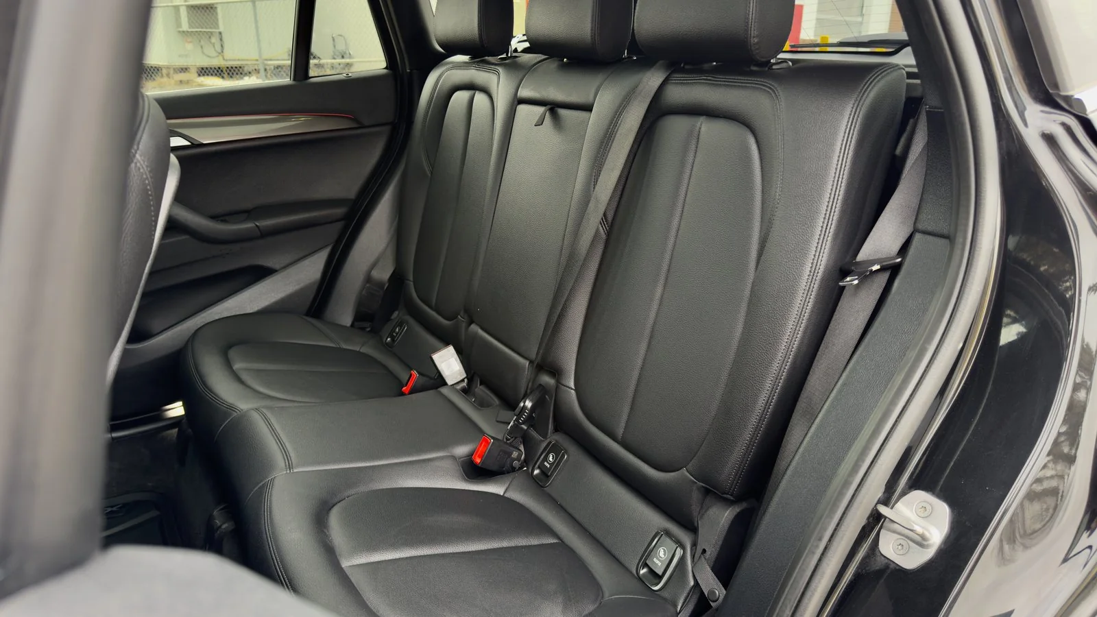 2021 BMW X1 xDrive28i used SUV thumbnail 18