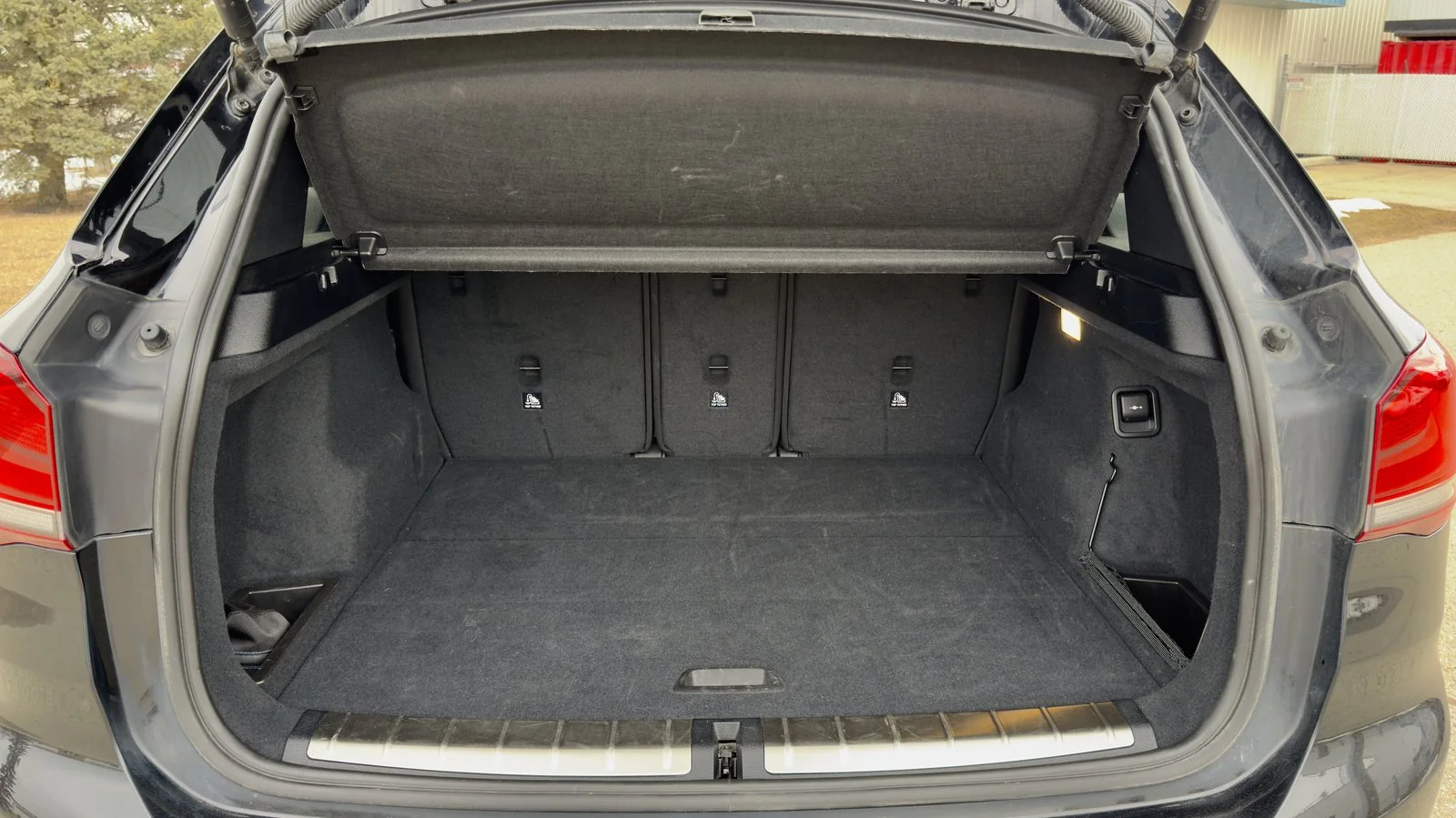 2021 BMW X1 xDrive28i used SUV thumbnail 19