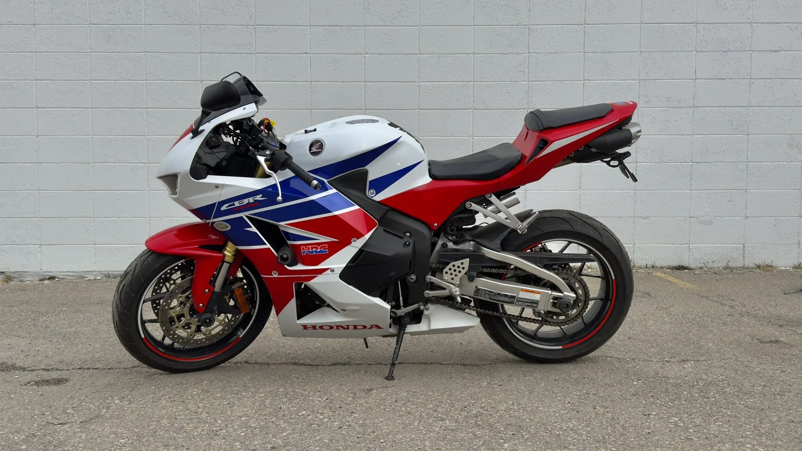 2013 Honda CBR600RR used Motorcycle thumbnail 3